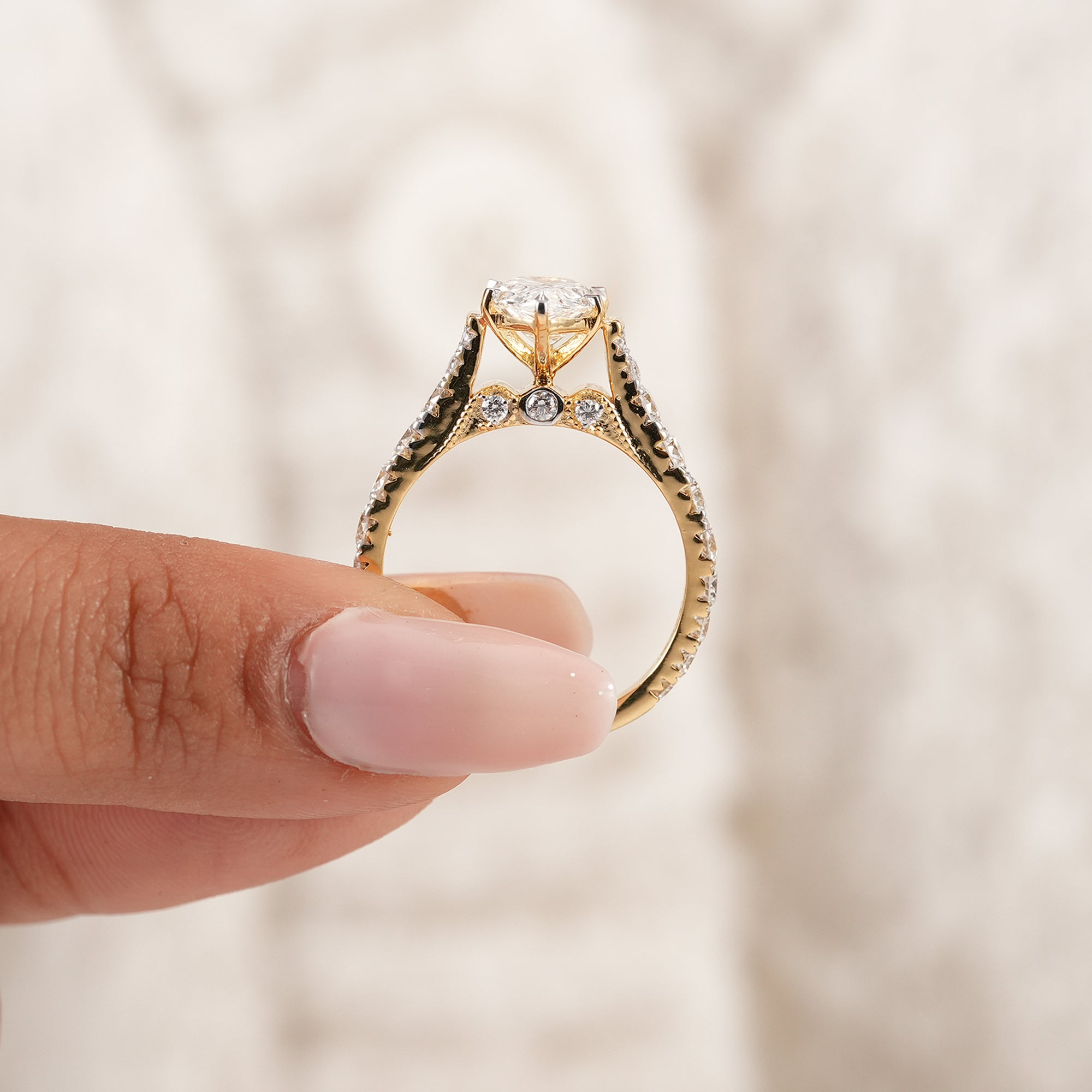Pear diamond ring for women with vintage carved details