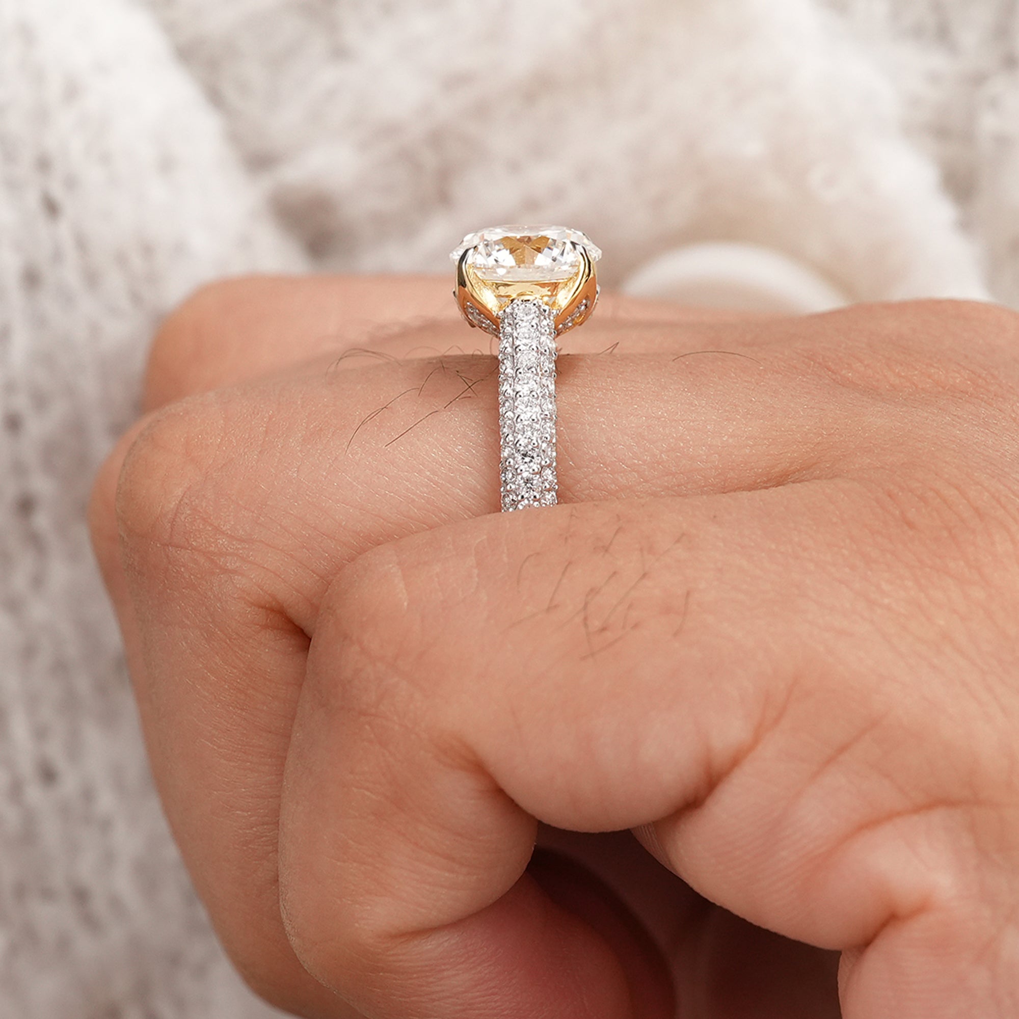 Round wedding ring with sparkling multi row pavé diamond band