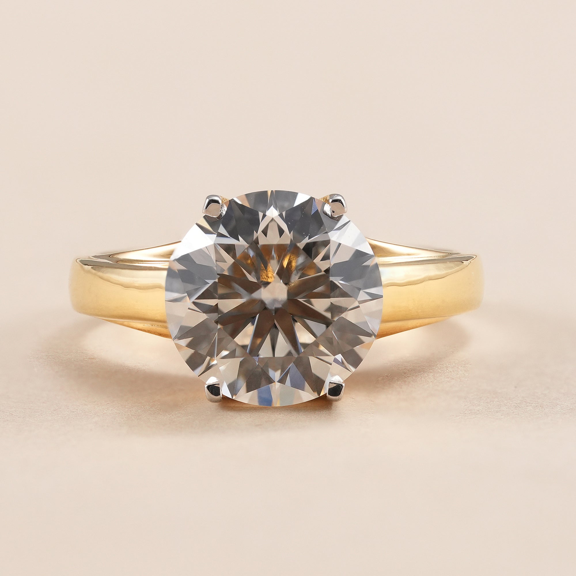 3.70 CT Round Lab Grown Diamond Solitaire Engagement Ring, IGI Certified