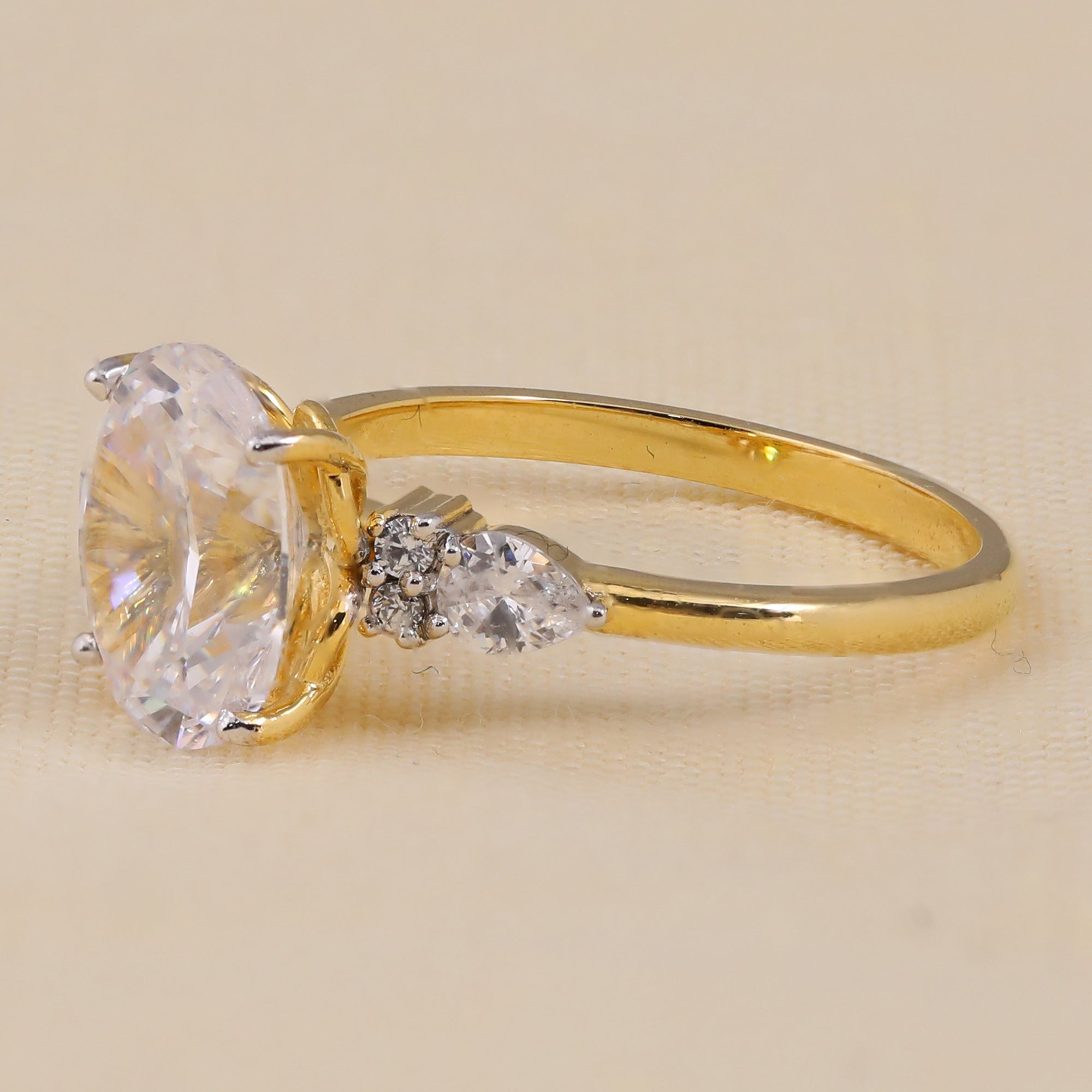 Lab grown diamond three-stone oval engagement ring