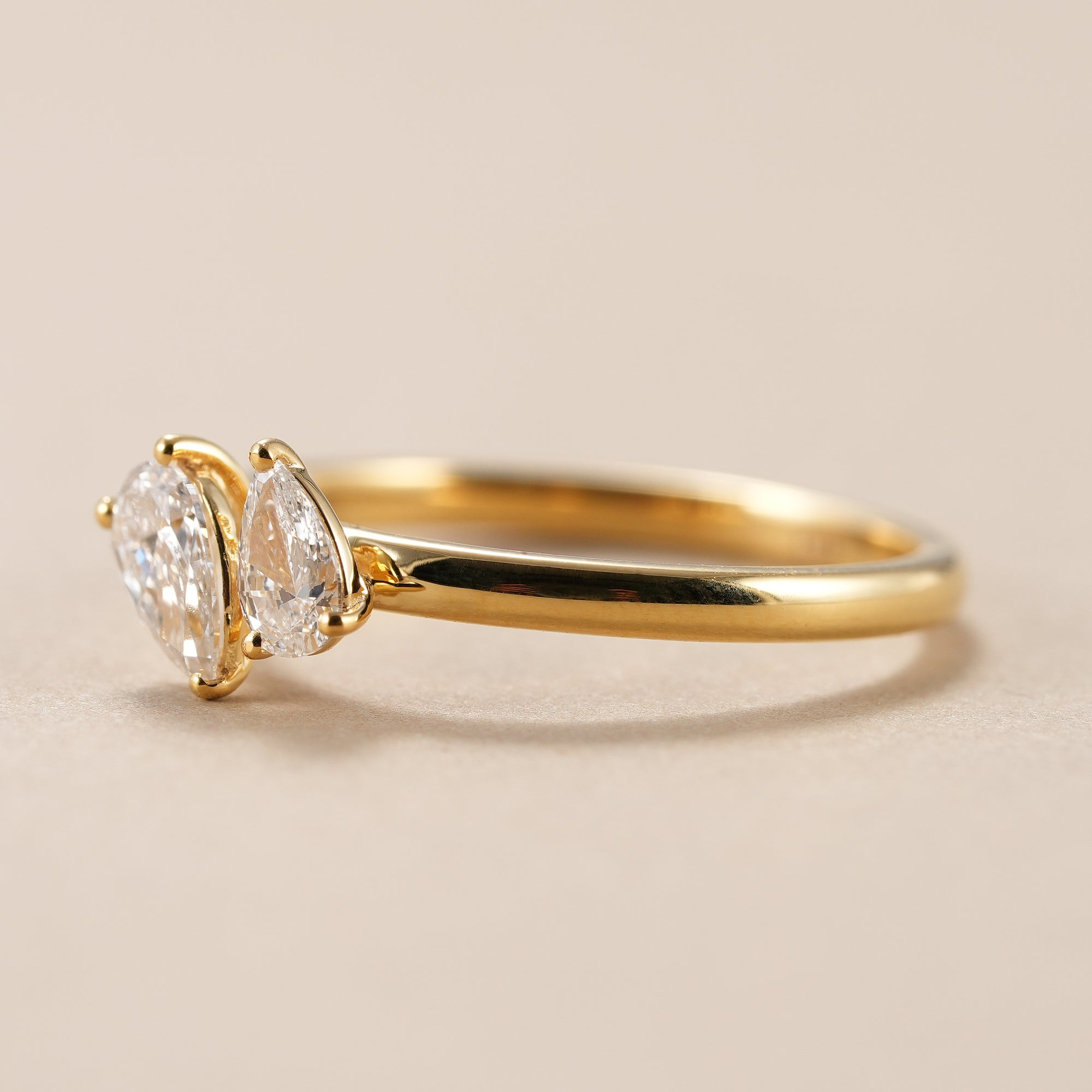 Toi Et Moi Pear Lab Diamond Engagement Ring