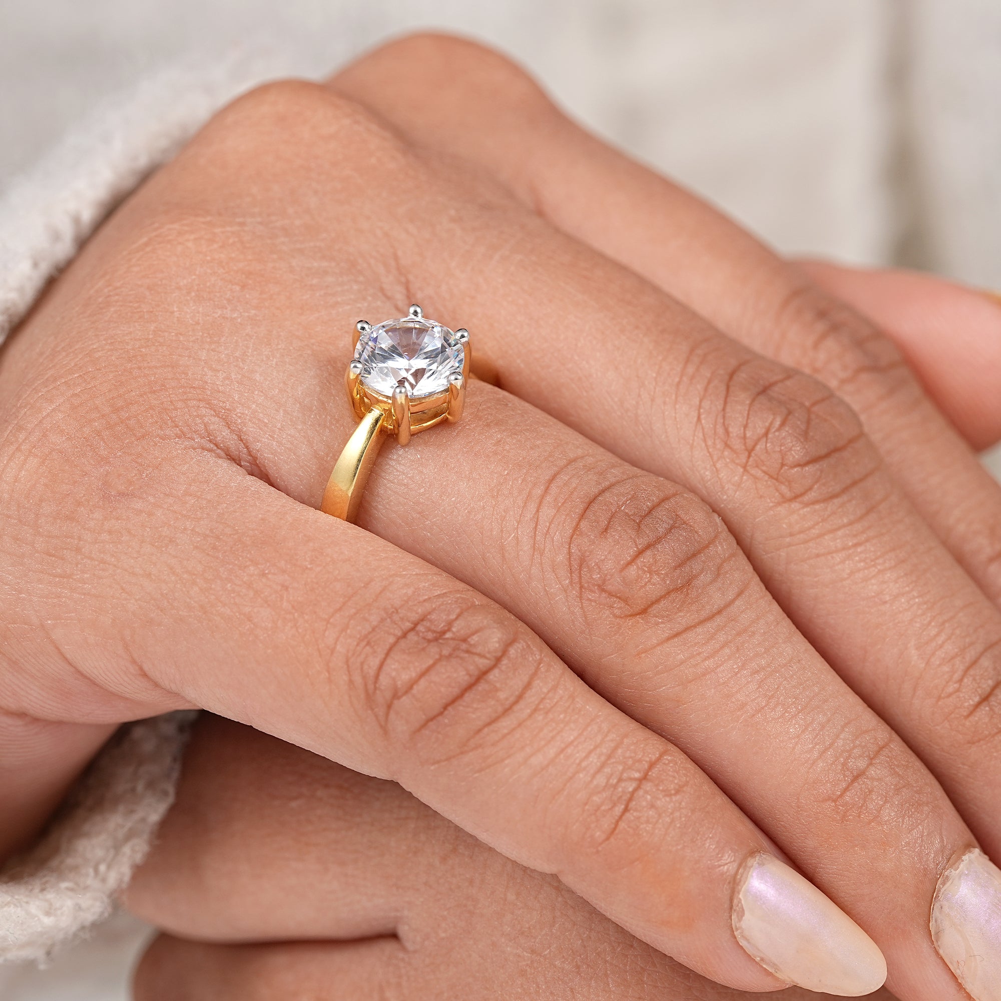 Simple and elegant round solitaire ring with brilliant lab diamond sparkle