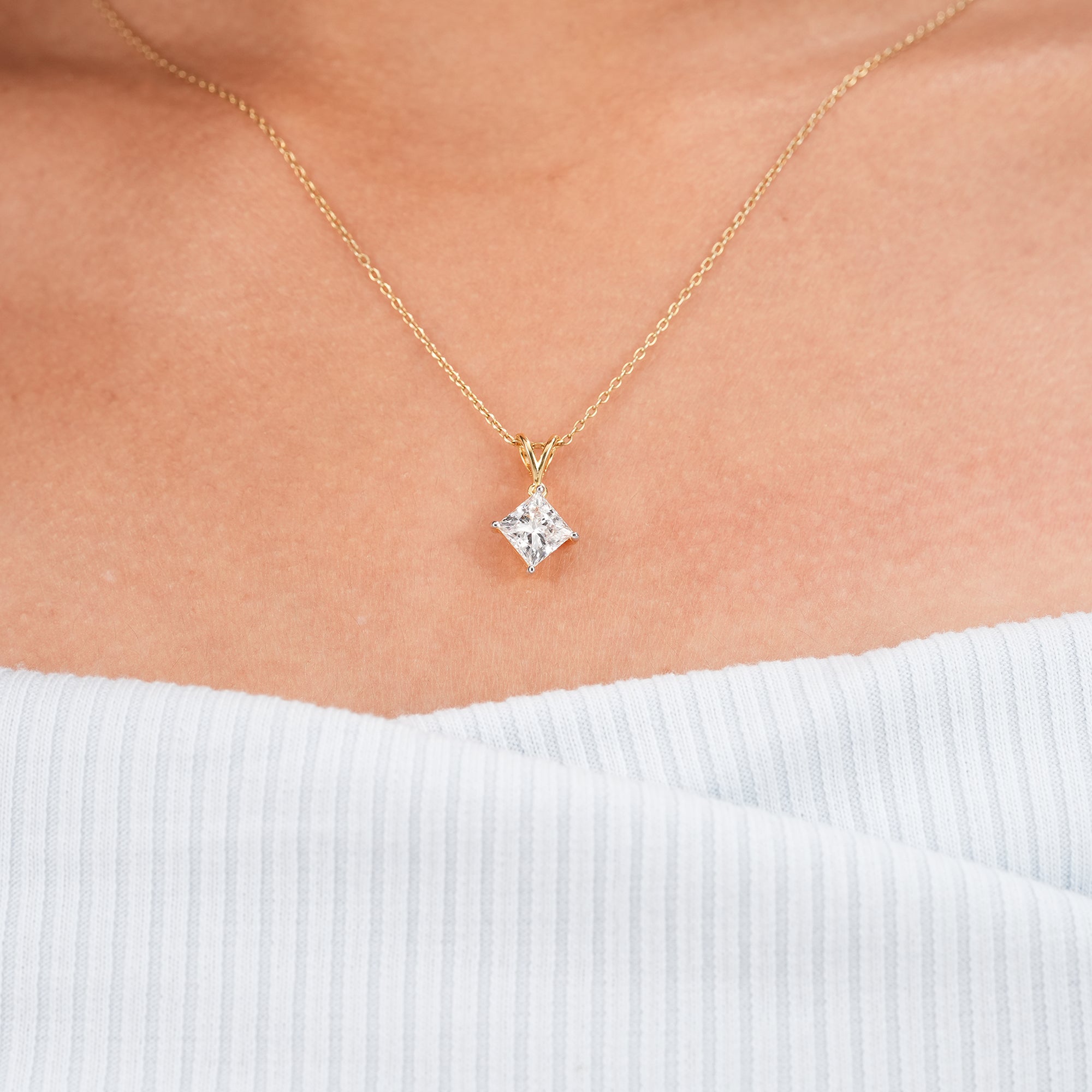 IGI certified princess cut diamond pendant for women