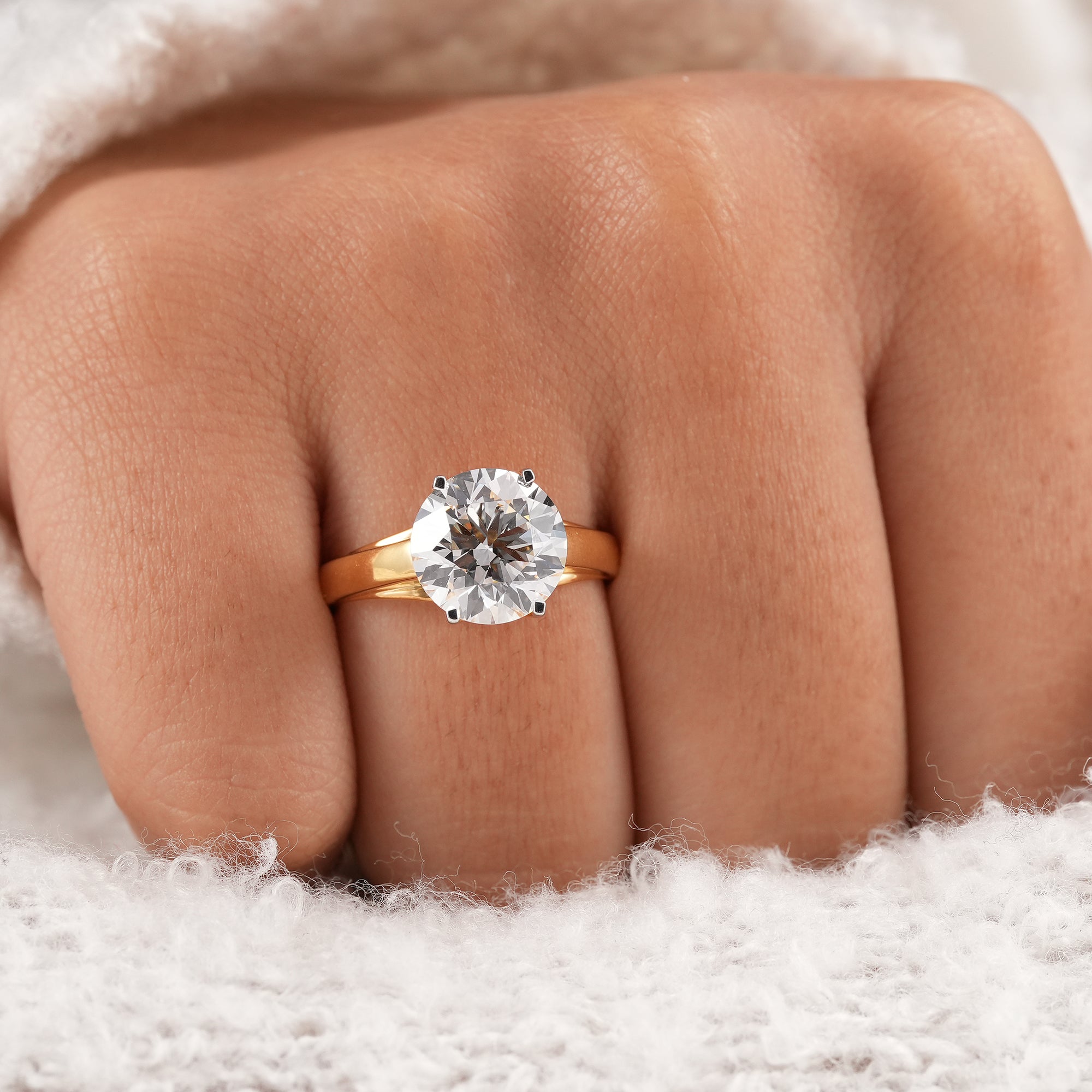 3.70 CT Round Lab Grown Diamond Solitaire Engagement Ring, IGI Certified