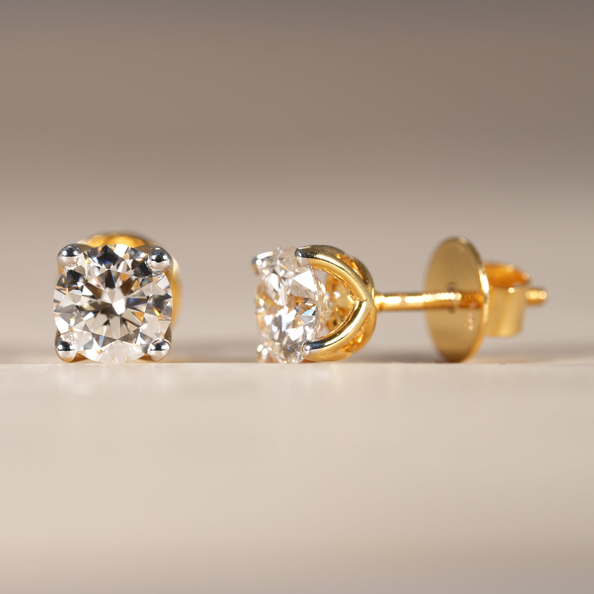 Round Cut Lab grown Diamond Stud Earrings
