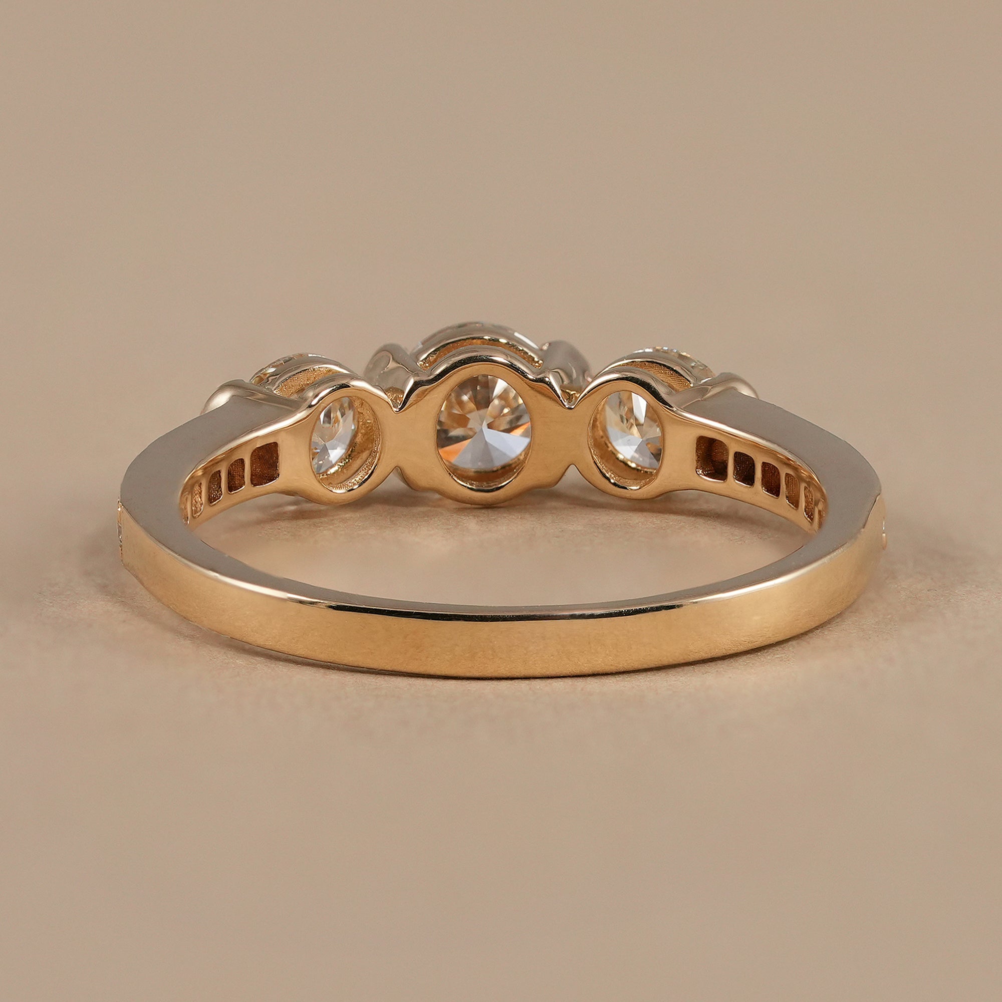 IGI certified round lab grown diamond trilogy ring for women