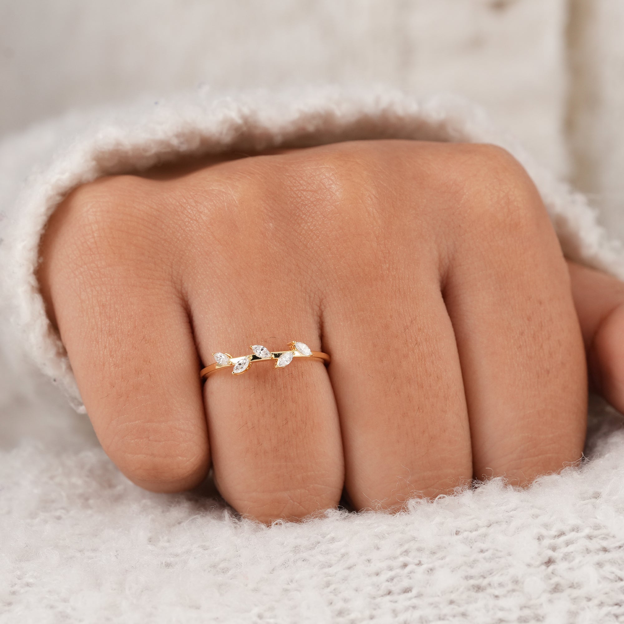 Fine jewelry marquise leaf band with sparkling lab grown diamonds