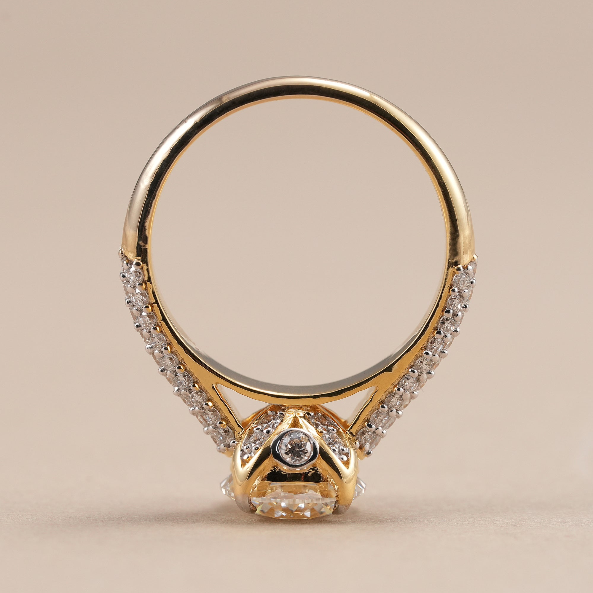 Handcrafted round lab grown diamond engagement ring in gold