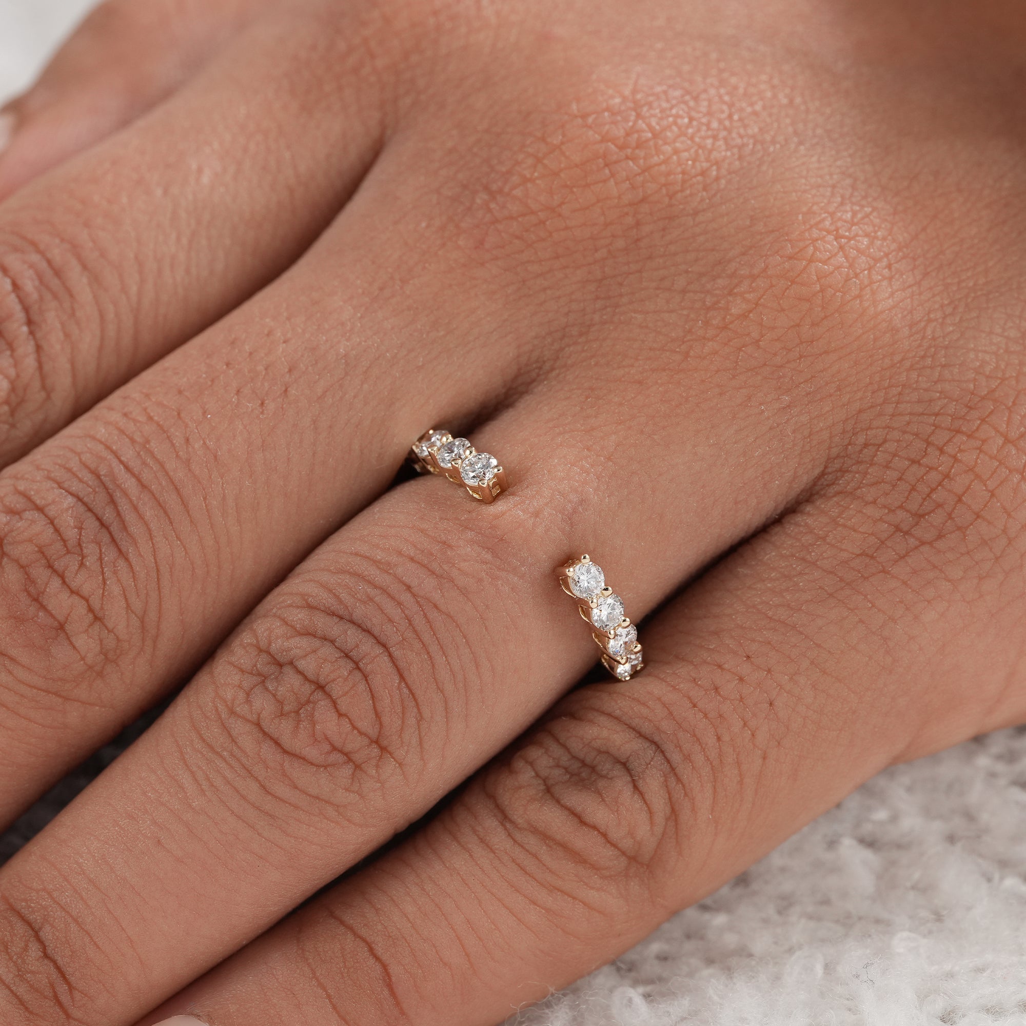 Lab grown diamond stackable wedding band
