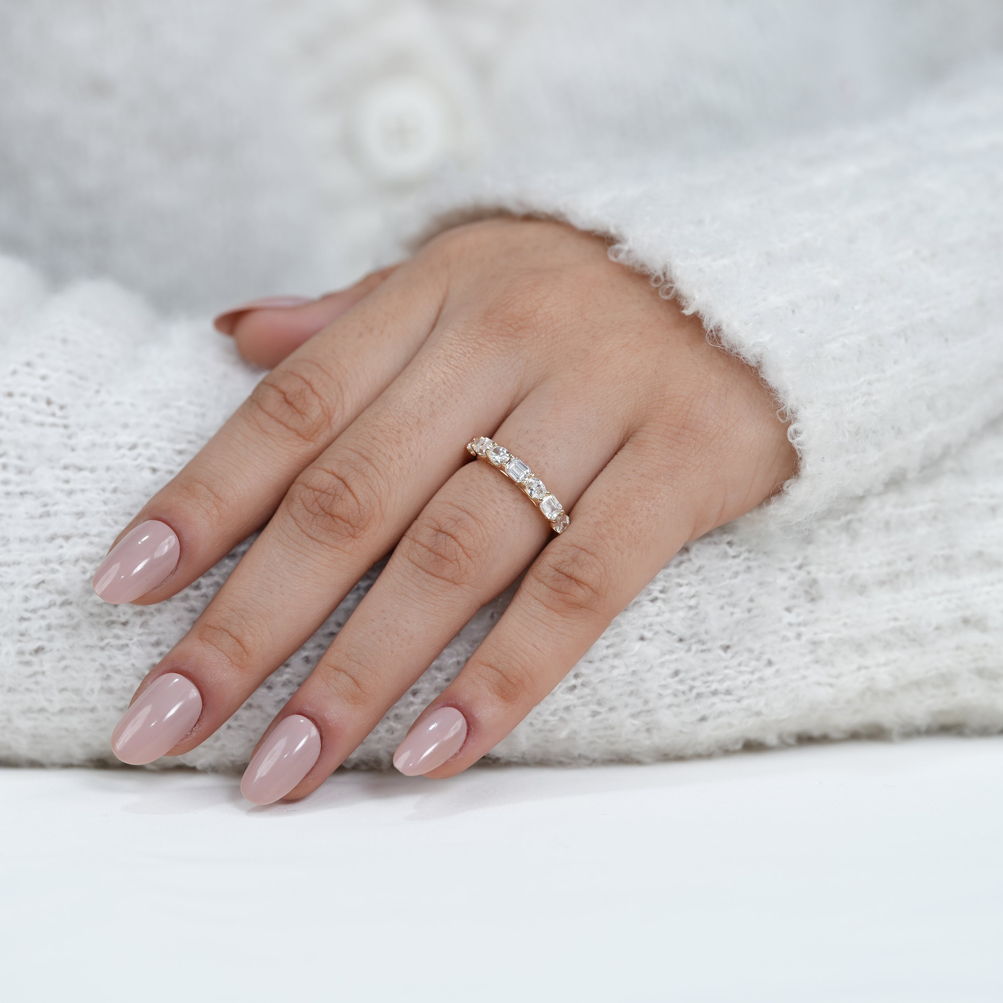 Lab grown diamond seven stone oval emerald ring festive gift for daughter