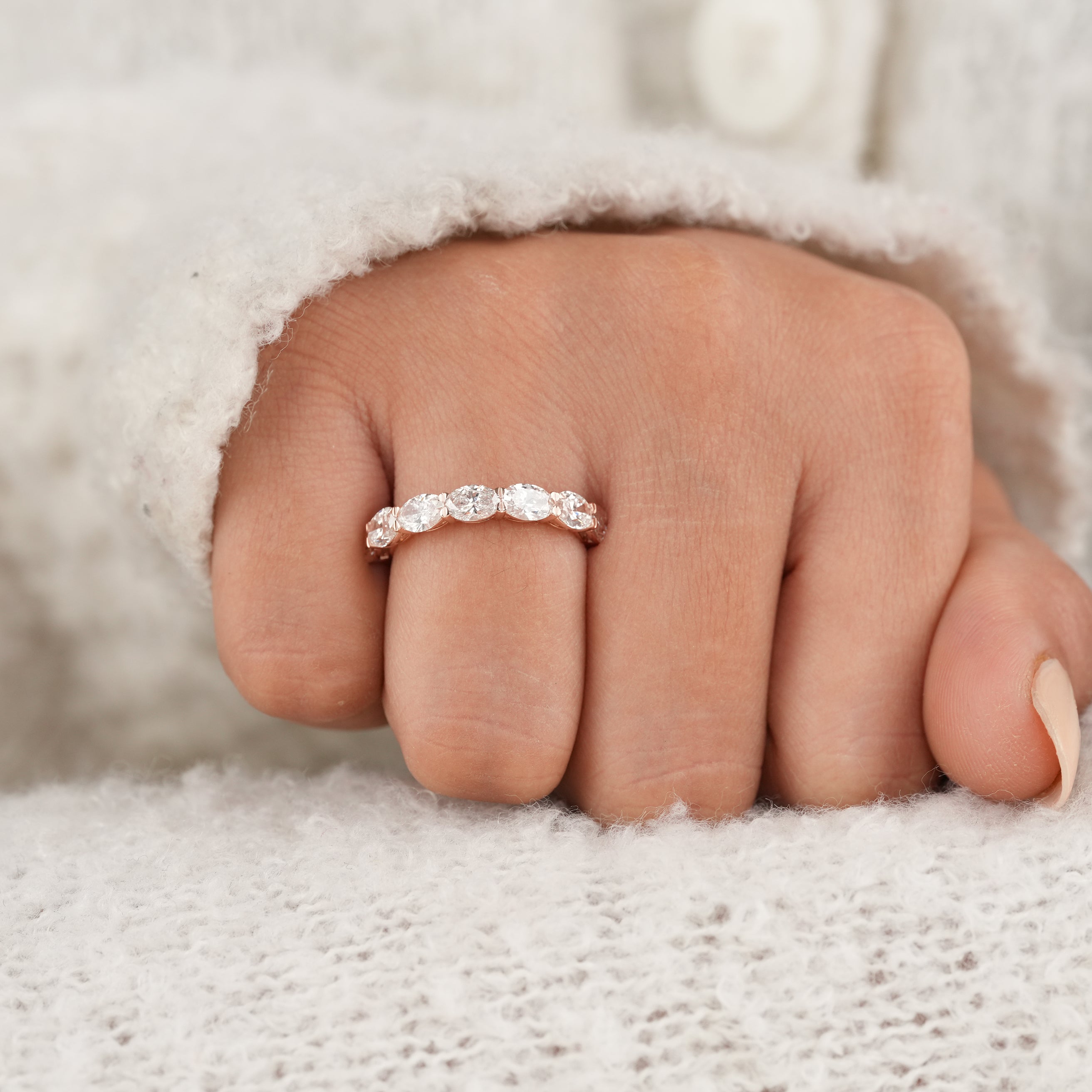 Oval Cut Diamond Wedding Band with Romantic Rose Gold Finish
