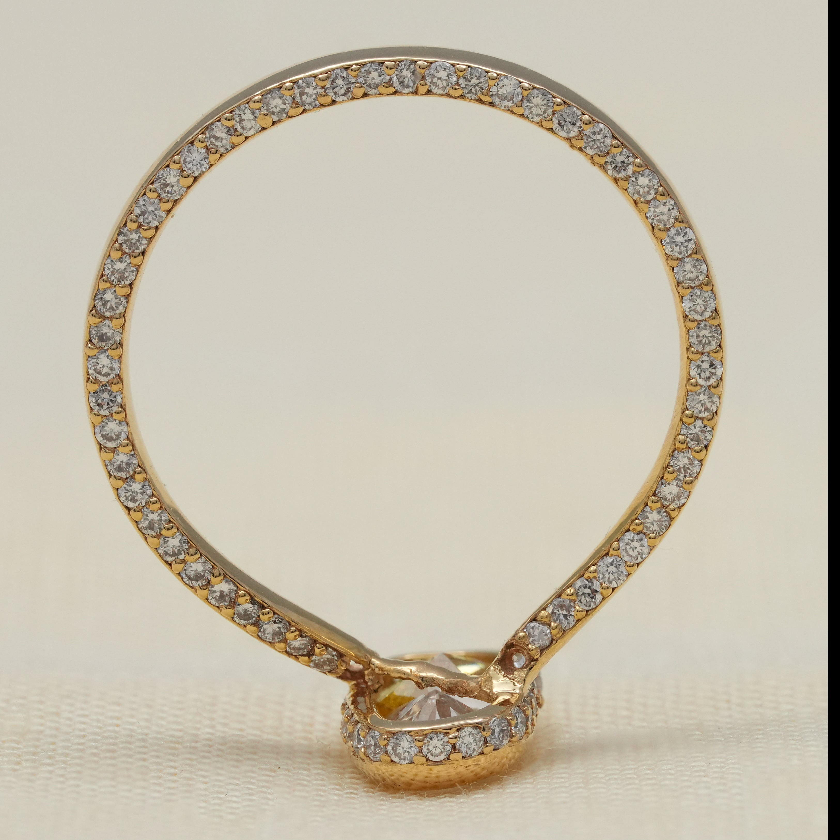 Bezel Set Dual Color Pear Lab Diamond Split Design Ring