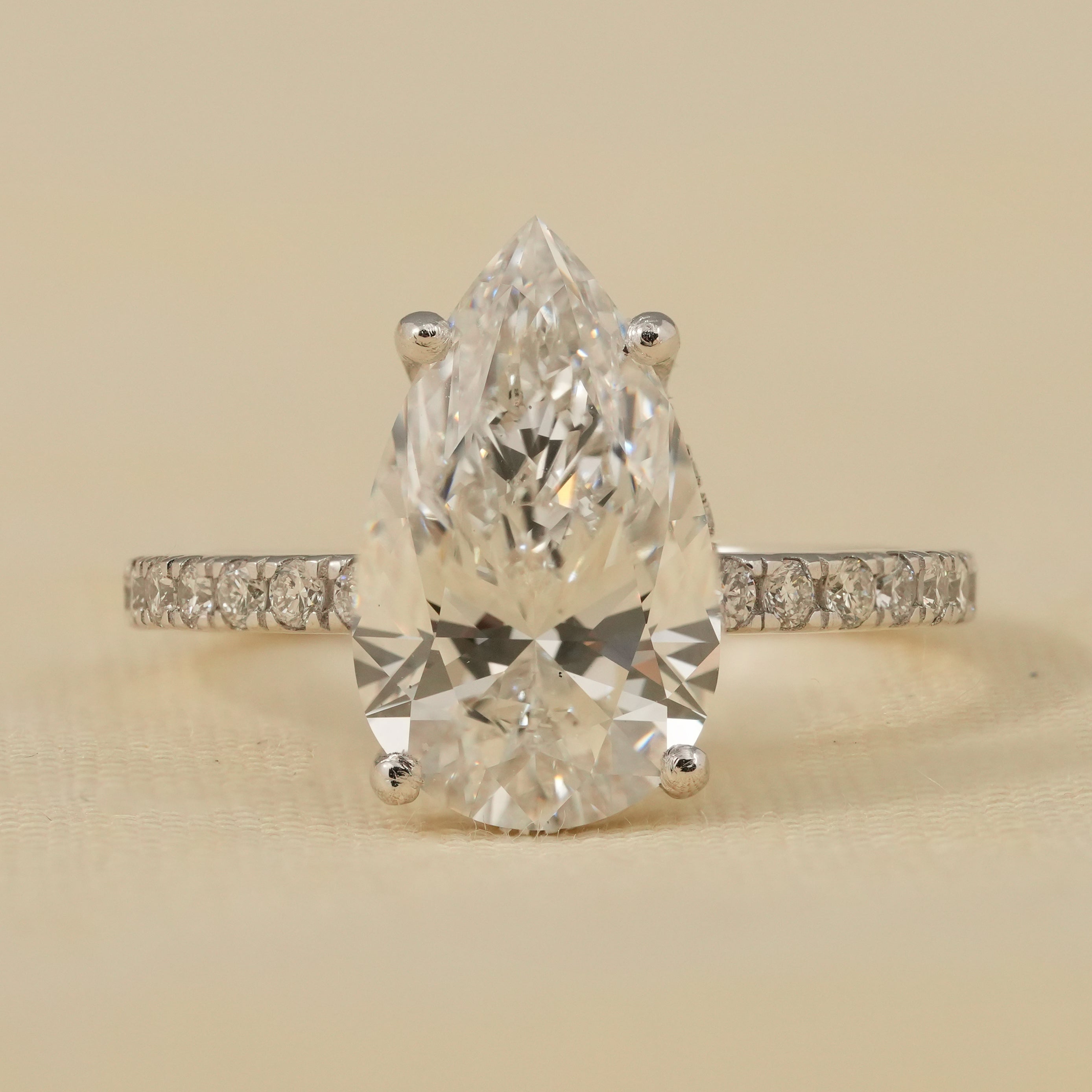 Lab grown diamond pear cut ring perfect anniversary gift for wife