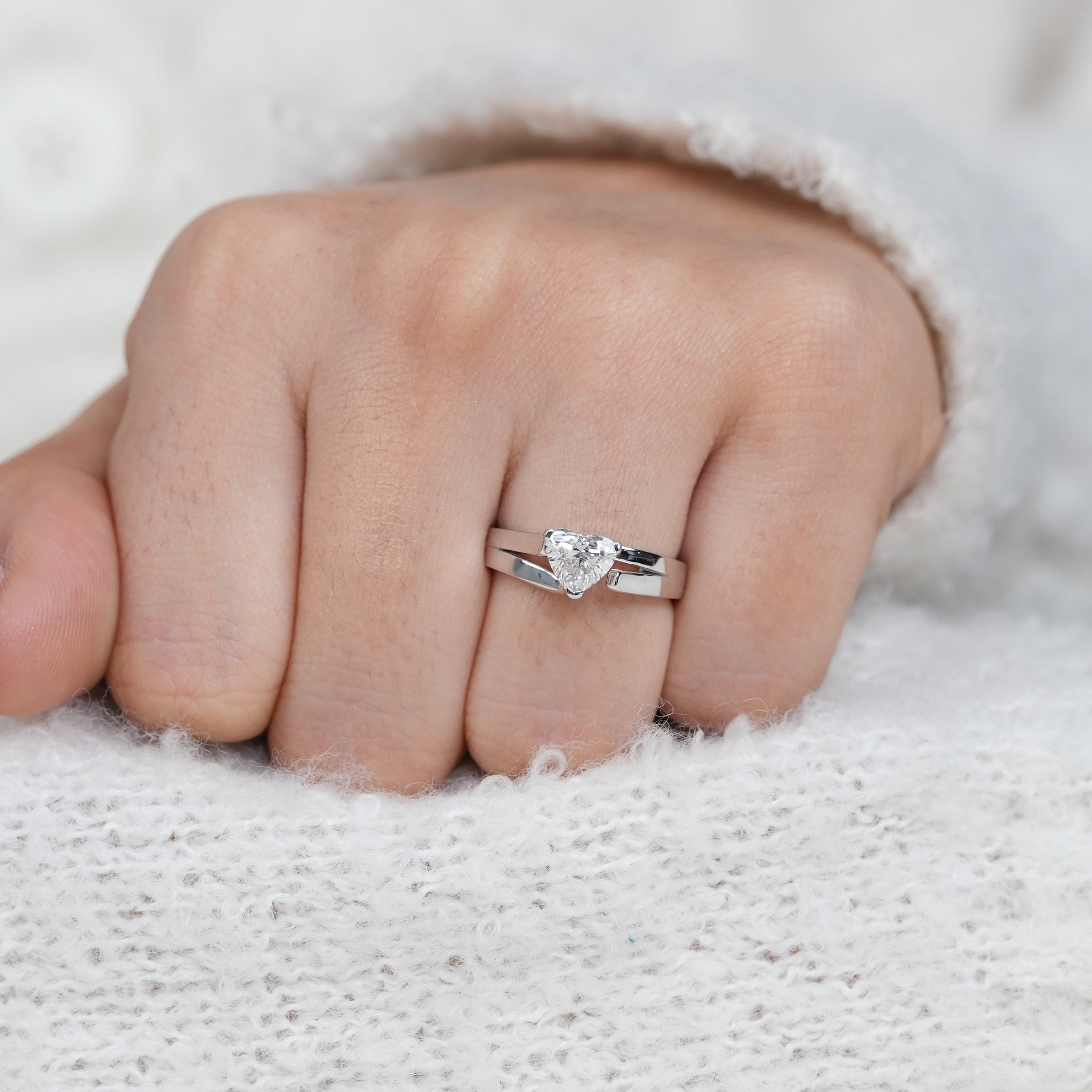 Heart shape engagement ring showcasing lab grown diamond brilliance