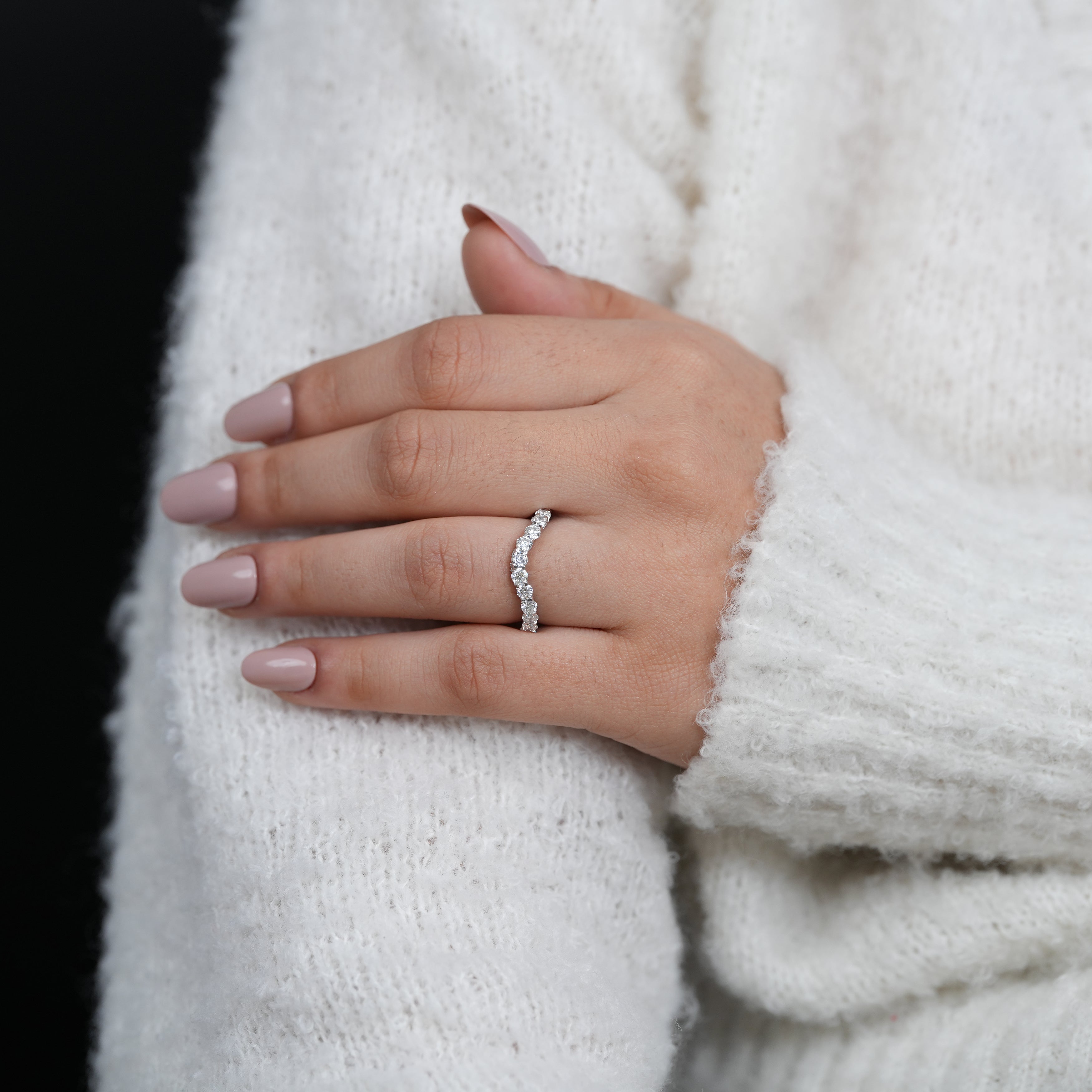Curved lab grown diamond band stylish everyday fine jewelry