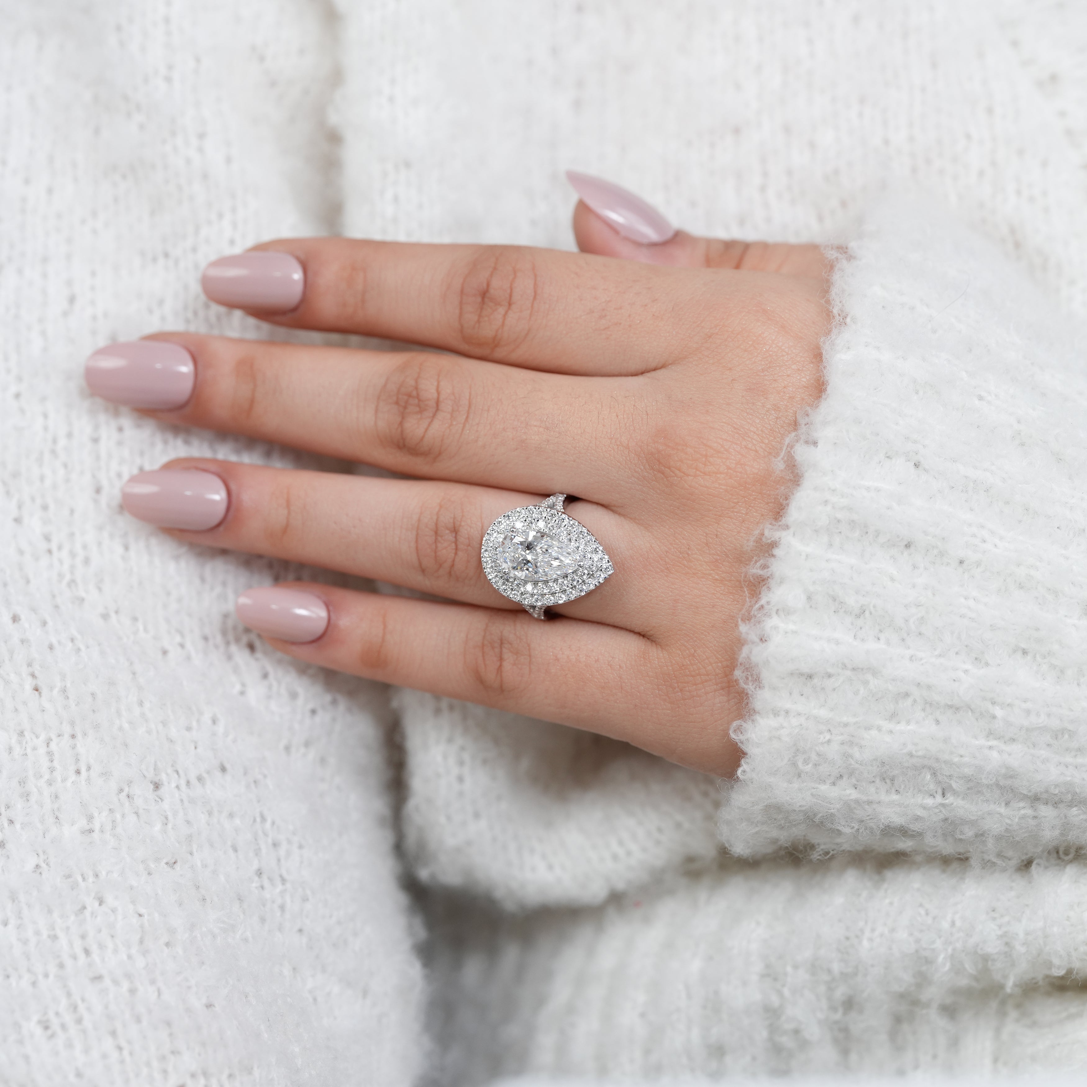Pear lab grown diamond ring beautiful festival gift for loved one