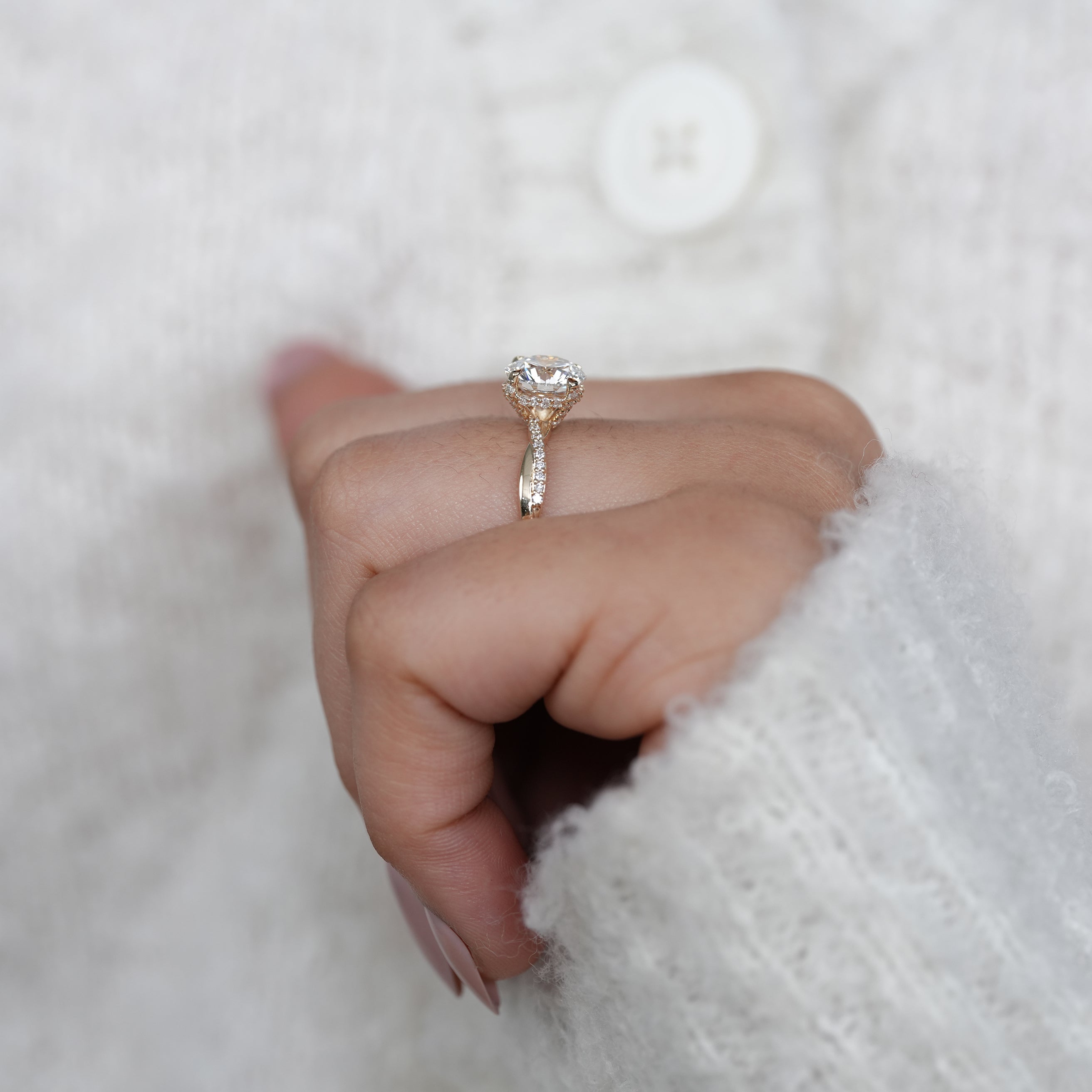 Round Diamond Solitaire Engagement Ring With Twisted Band
