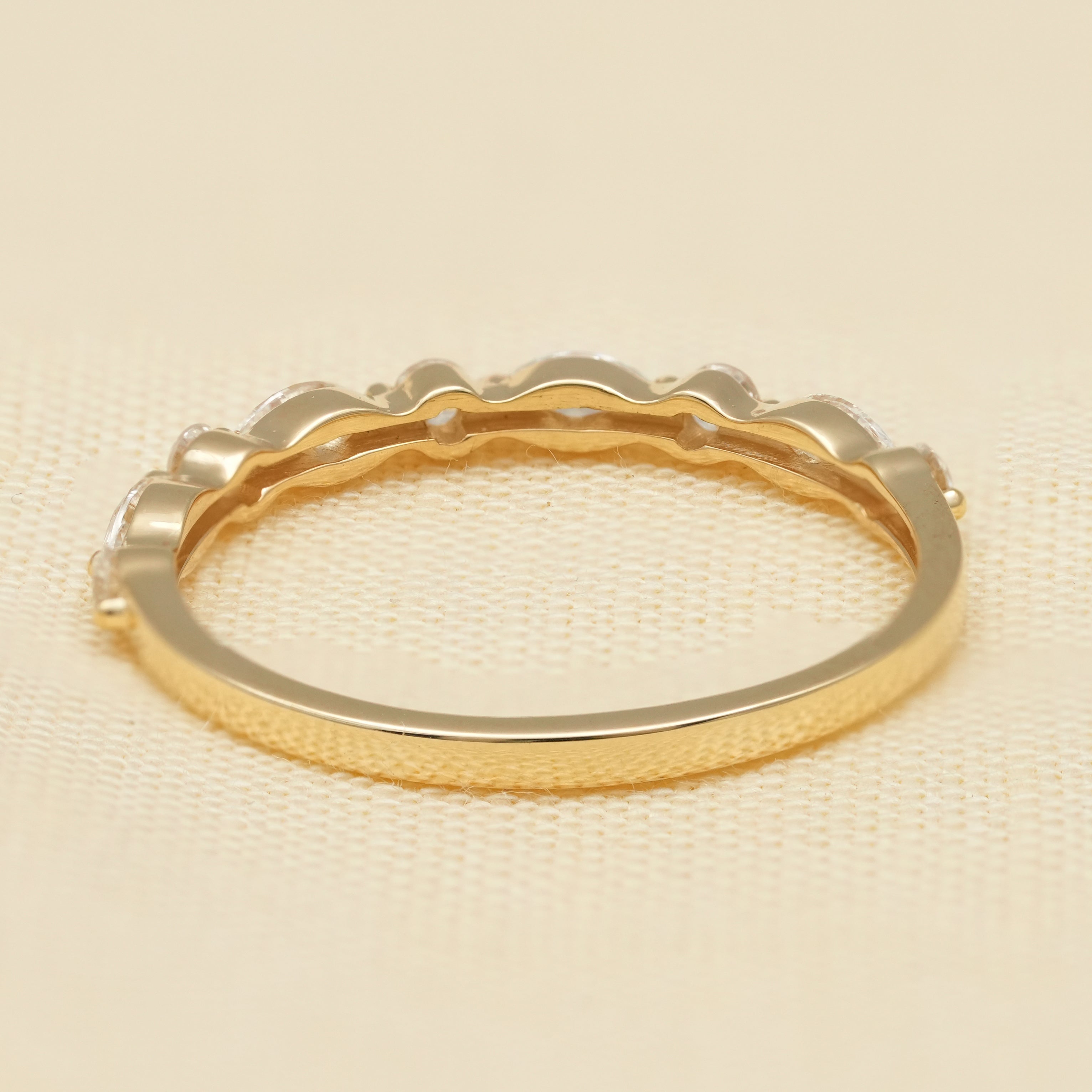 Oval Cut Lab Grown Diamond Bridal Ring Set