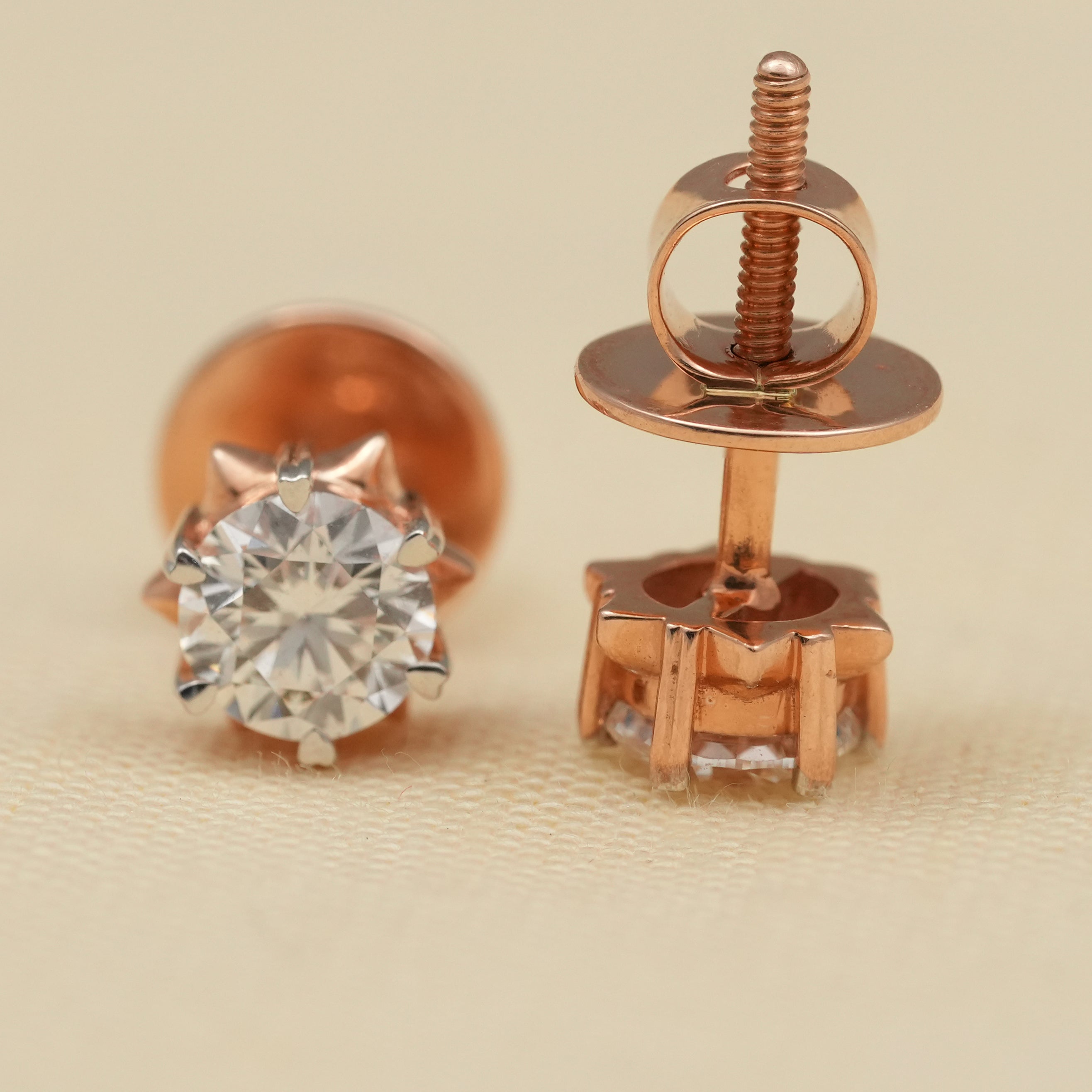 Classic Round Lab Grown Diamond Stud Earrings