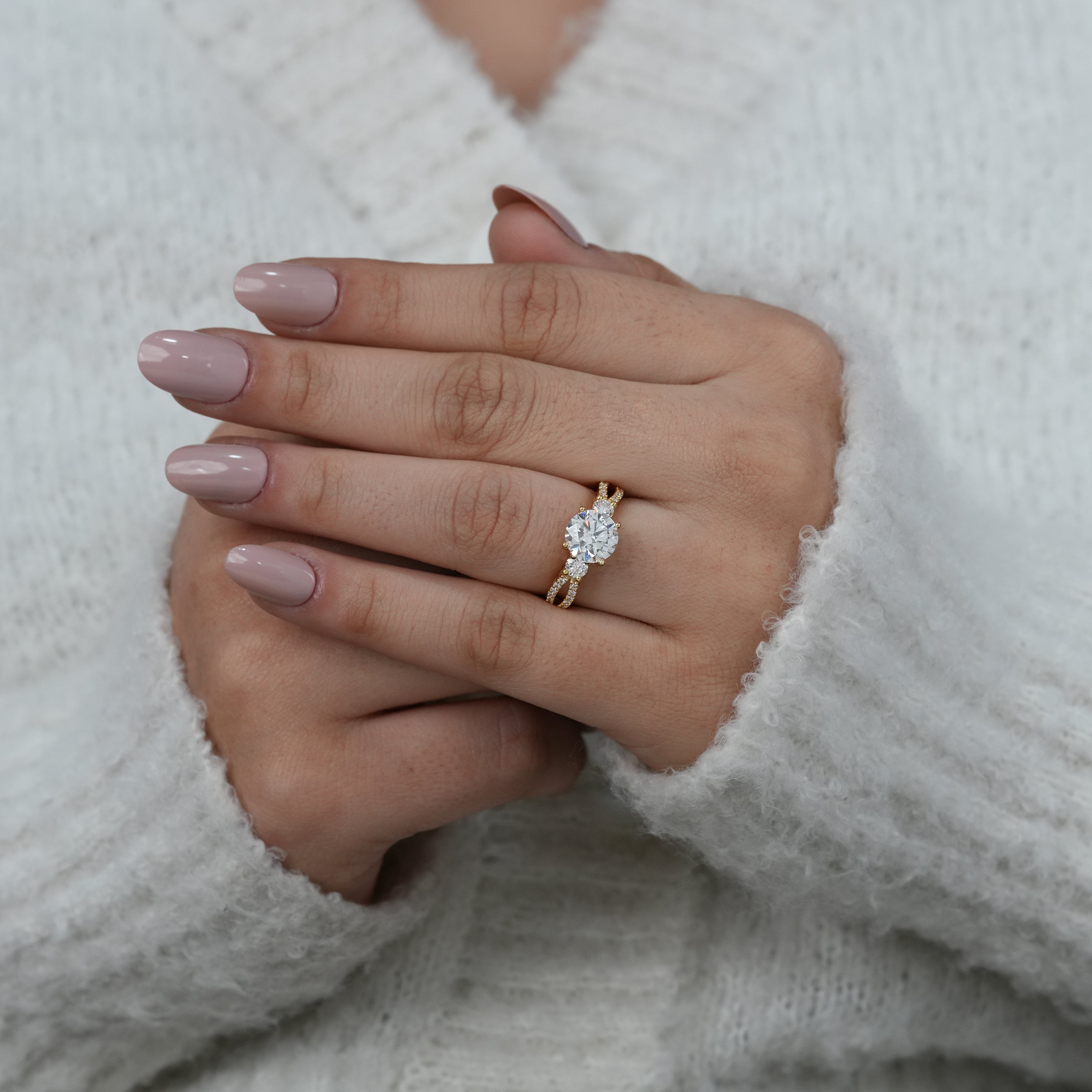 Round lab grown diamond bridal ring with pavé double band