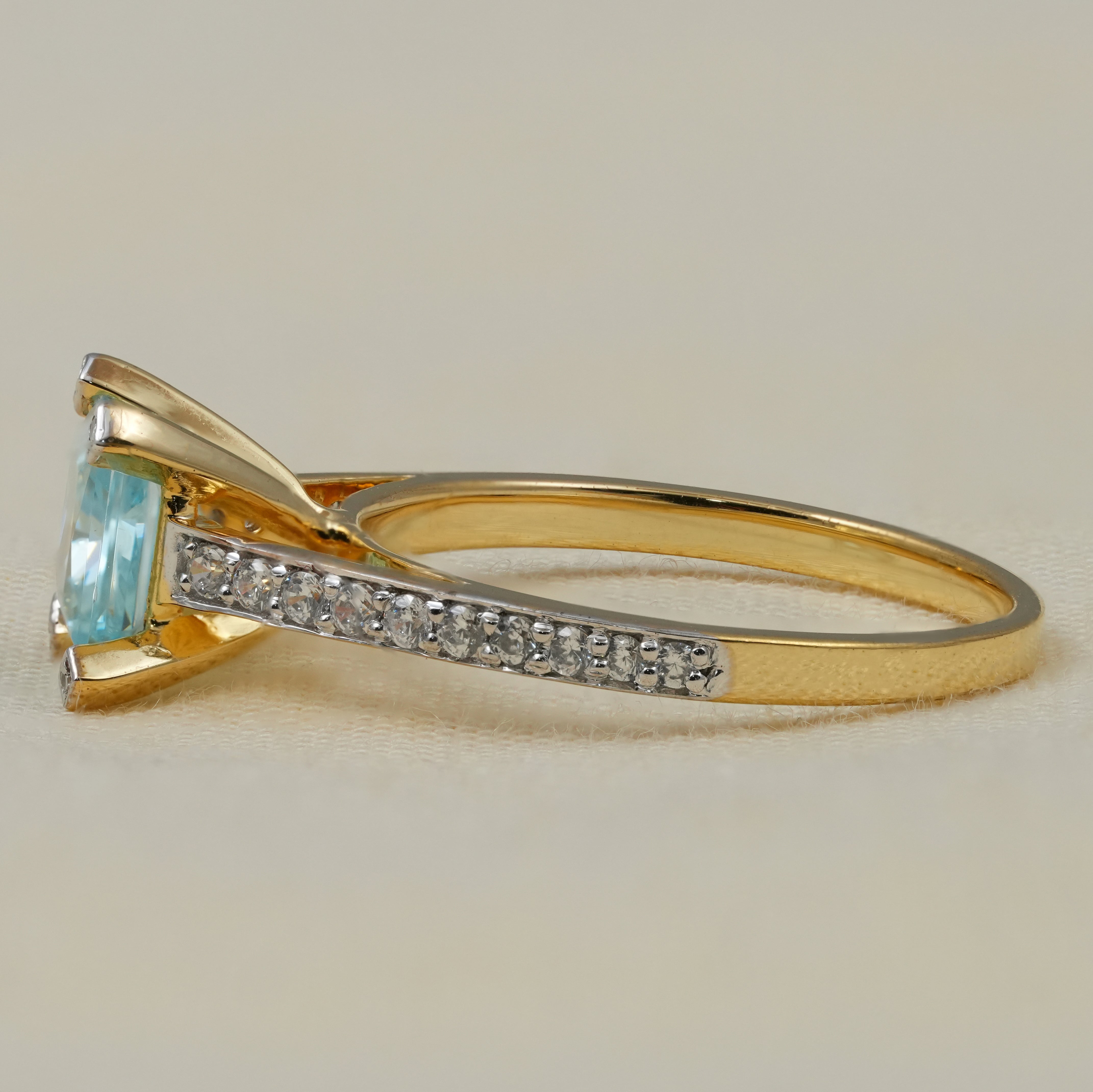 Elegant square lab grown diamond engagement ring in yellow gold