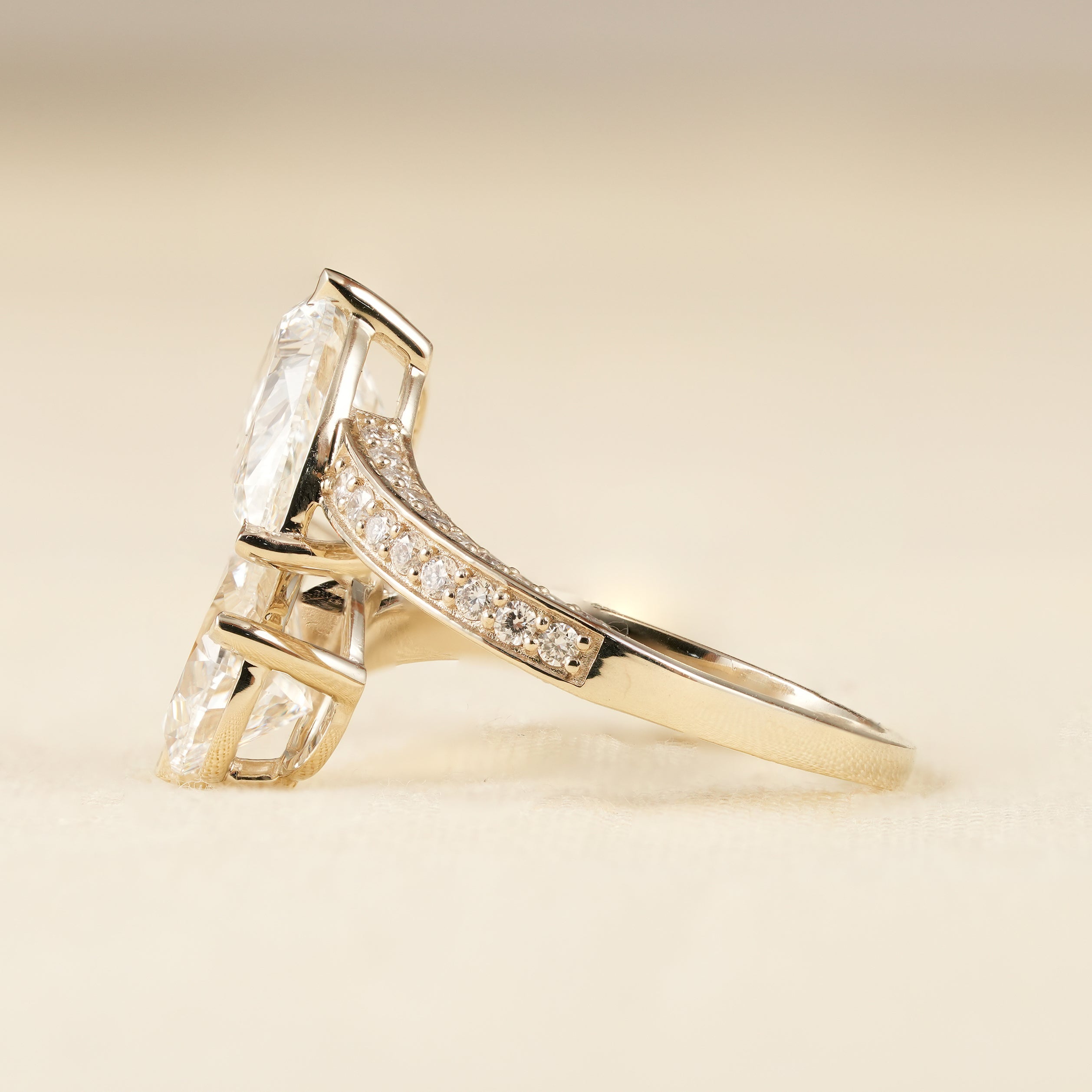Elegant Pear Cut Diamond Crossover Ring for Women
