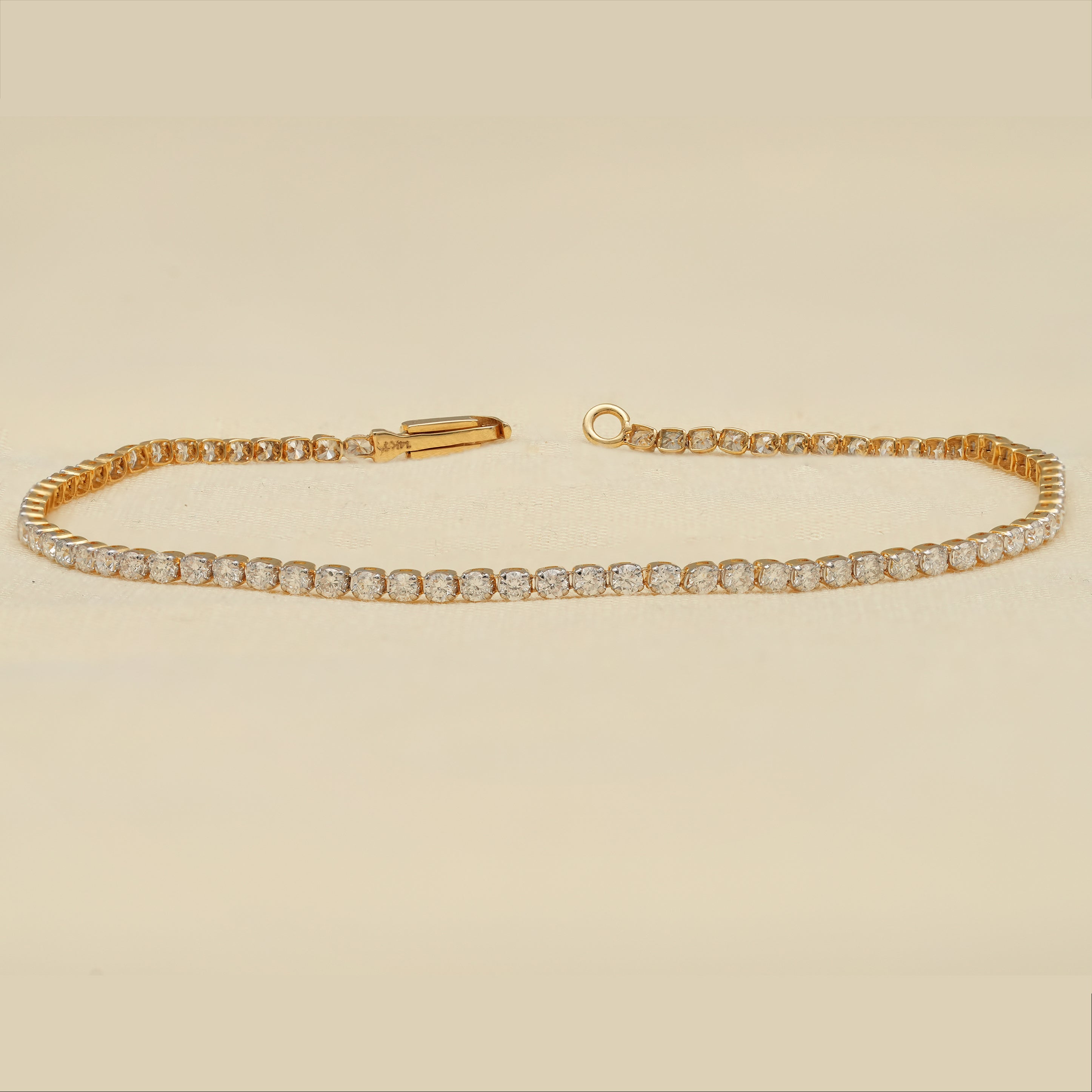 Minimalist Round Lab Grown Diamond Tennis Bracelet