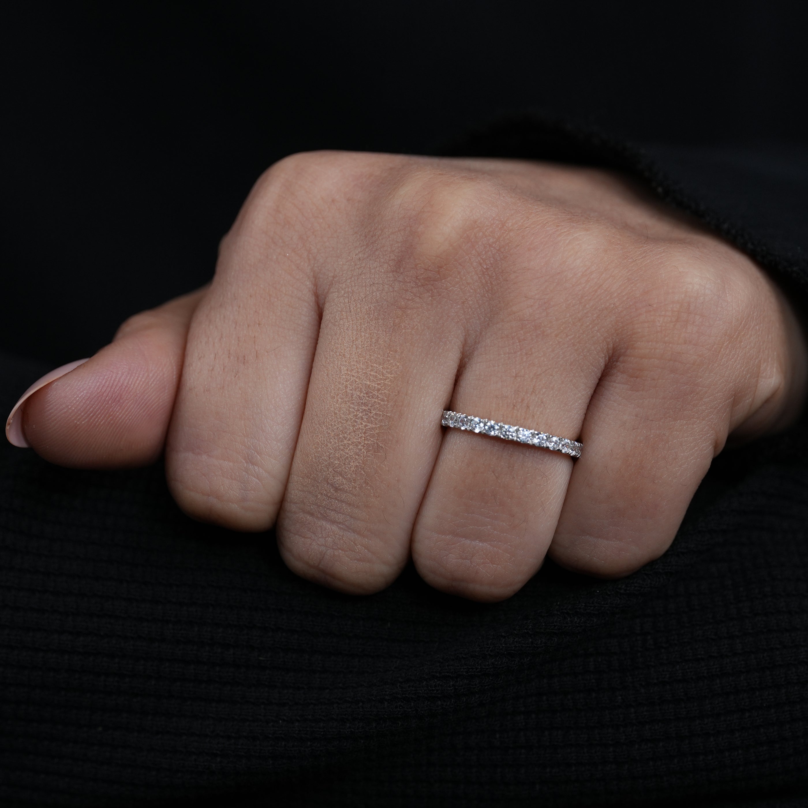 Fine jewelry eternity band polished yellow gold diamond setting