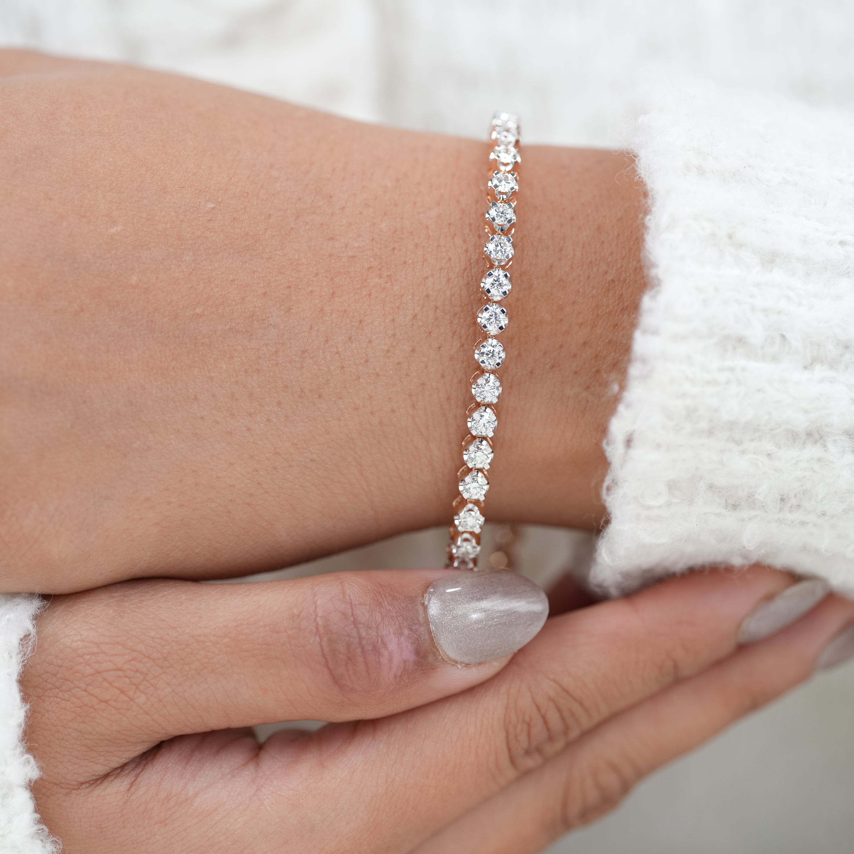 Classic Style Round Lab Diamond Tennis Bracelet