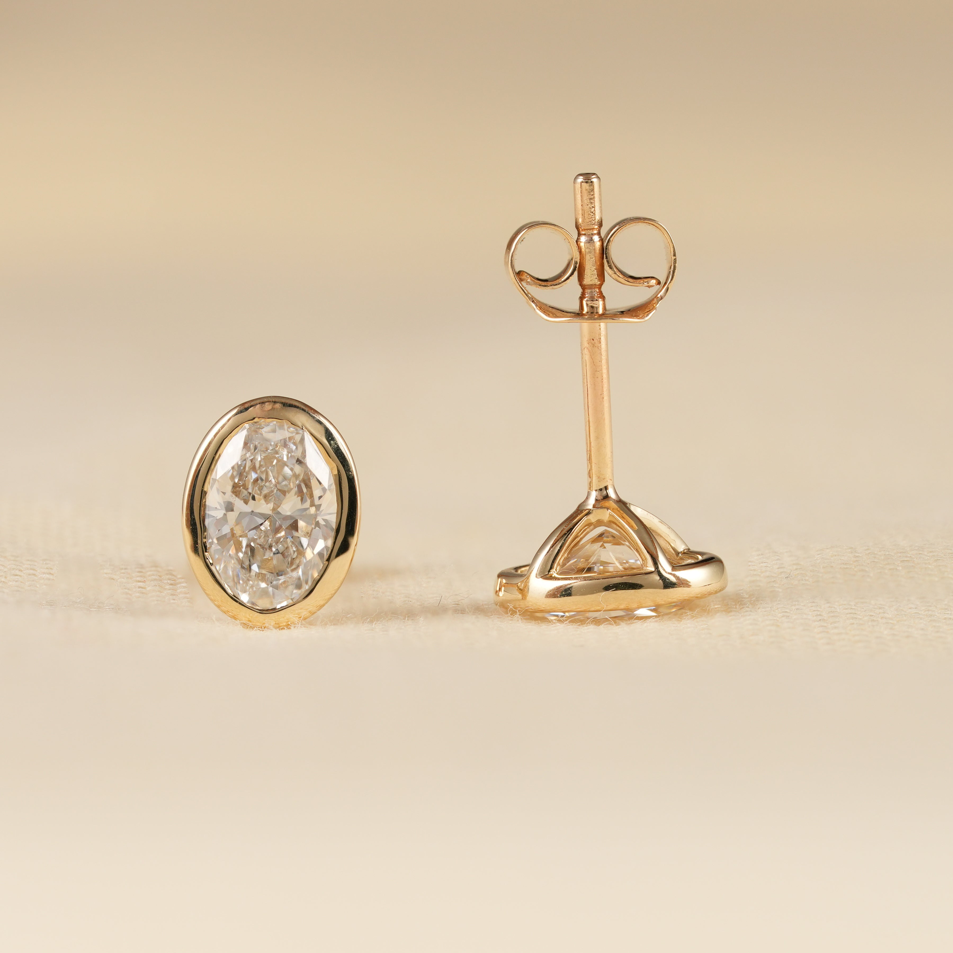 Elegant Oval Cut Lab Grown Diamond Solitaire Earrings