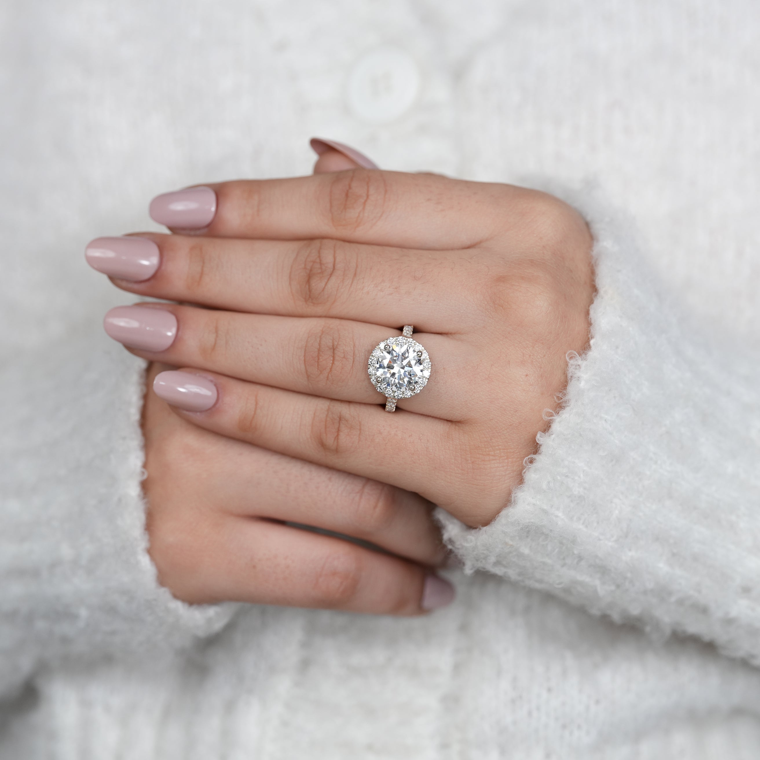 Yellow gold pavé band ring with round lab grown diamond halo sparkle