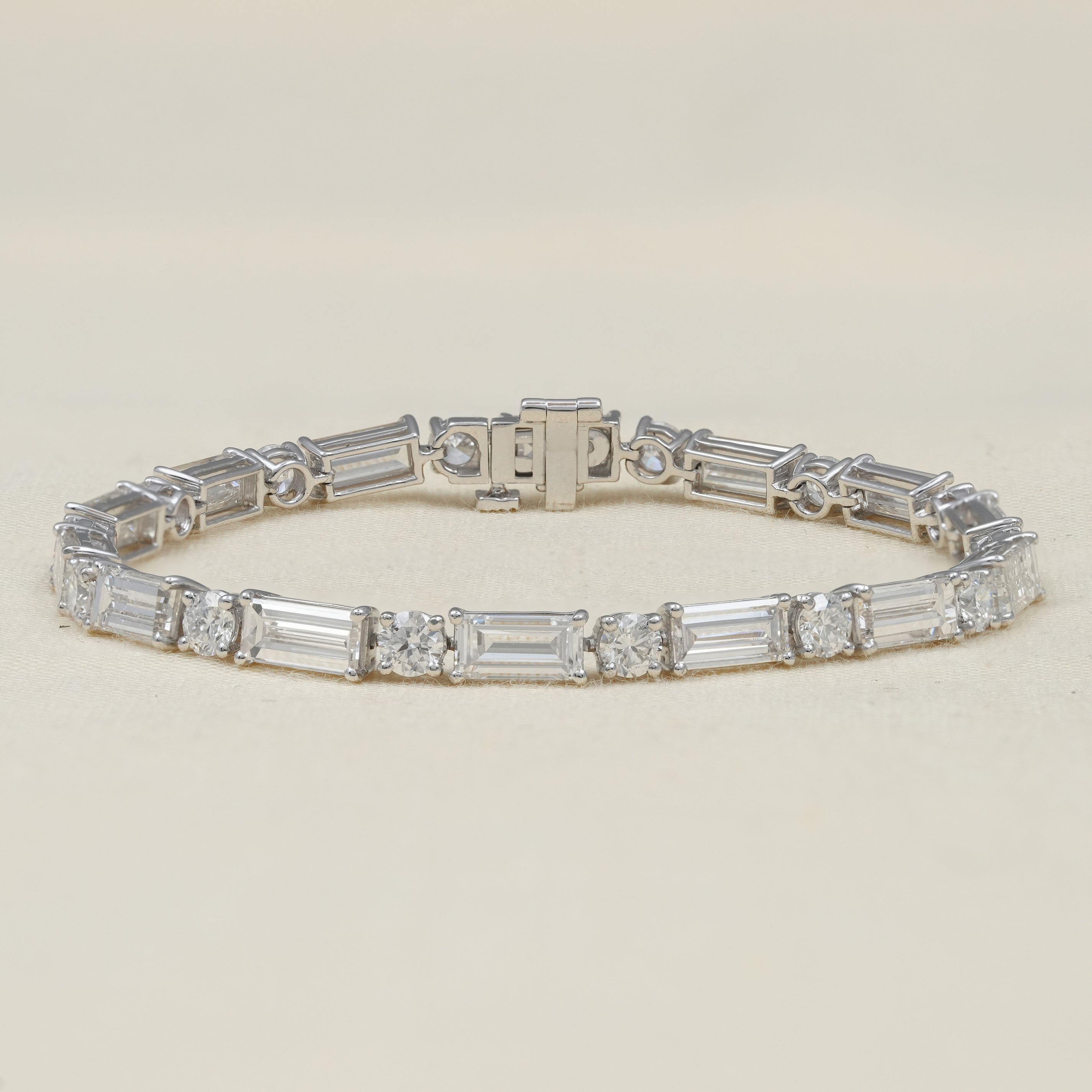 Elegant lab grown diamond tennis bracelet with alternating baguette and round stones