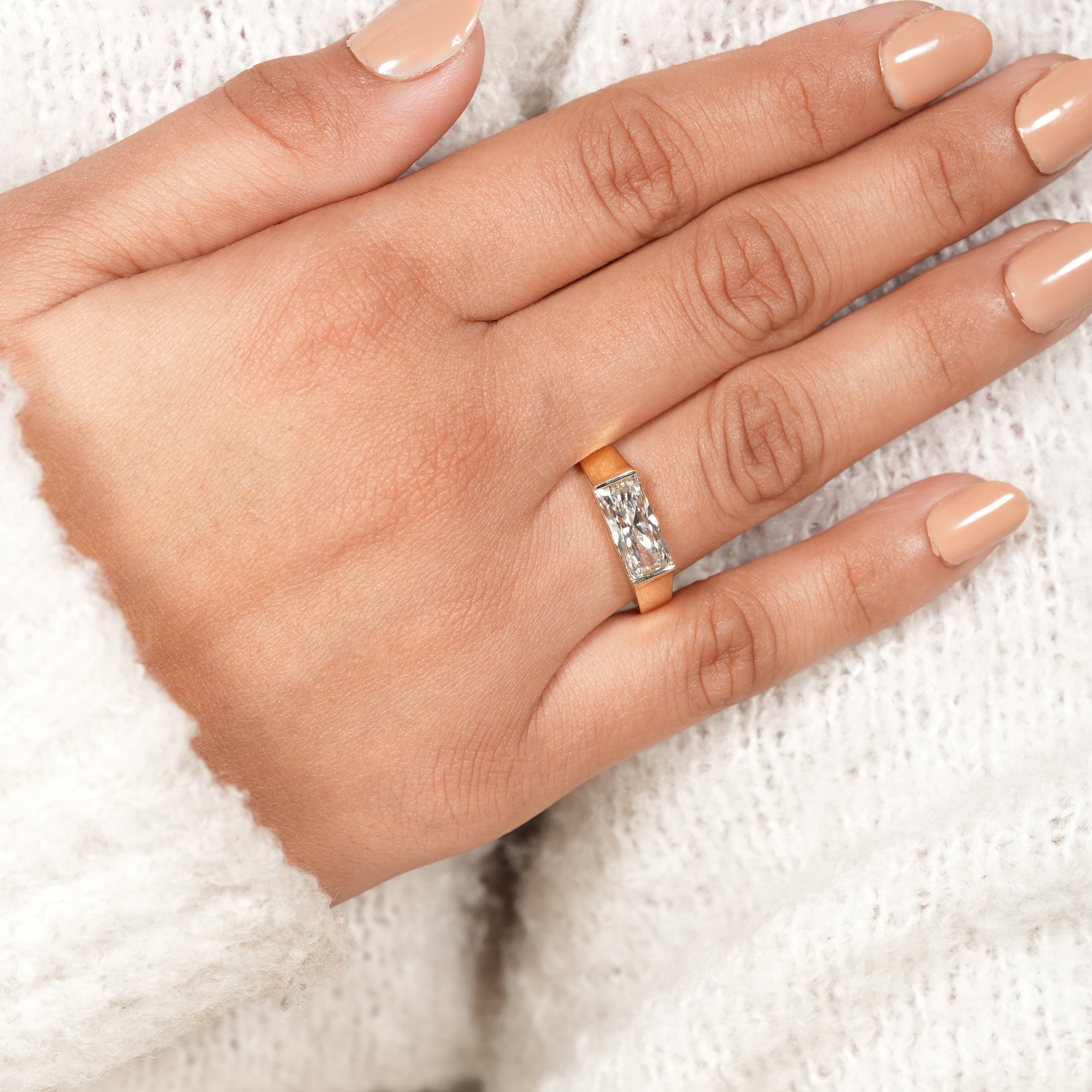 Elegant Flush Set Diamond Ring with Modern Gold Band Design