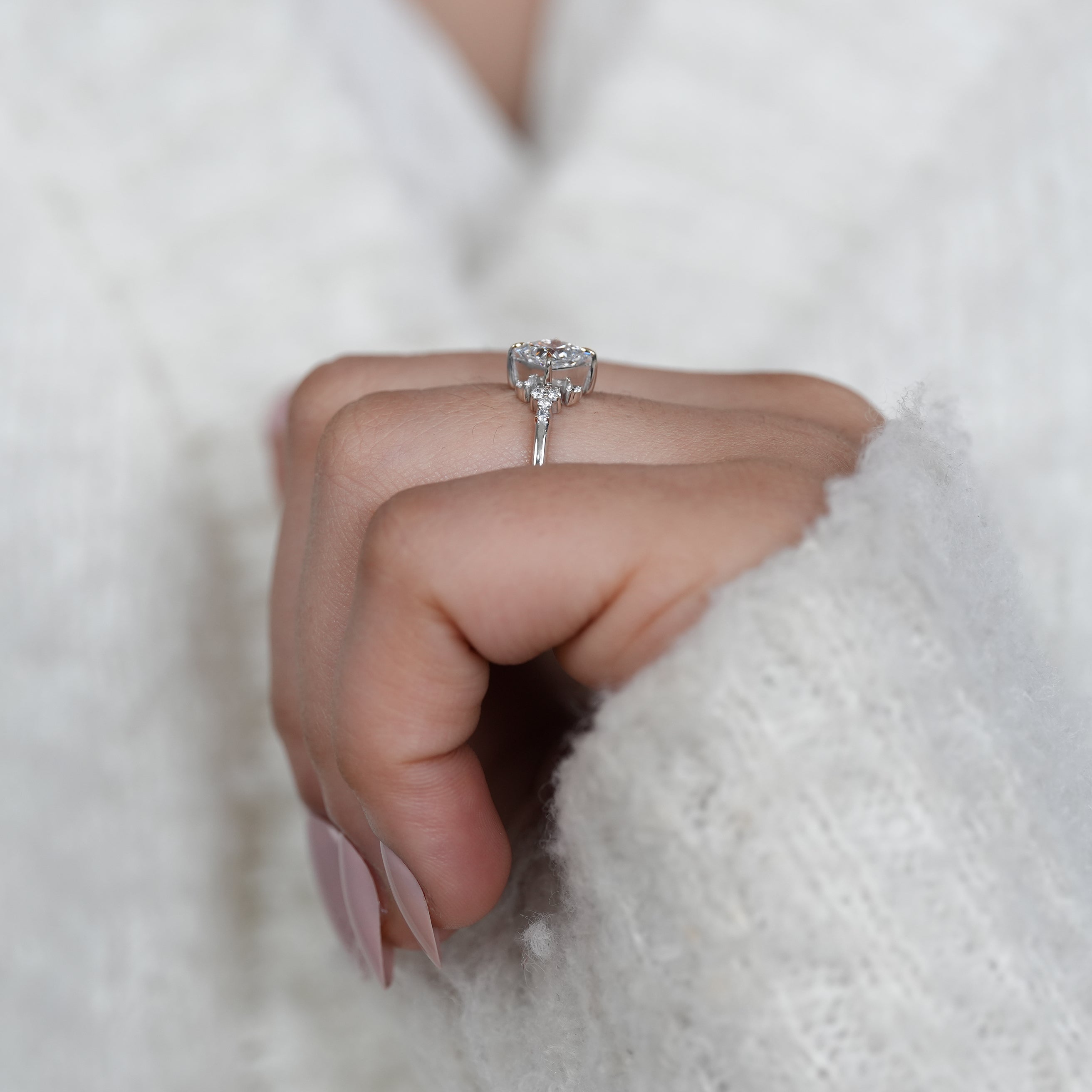 Luxury princess lab grown diamond ring with decorative diamond shoulders