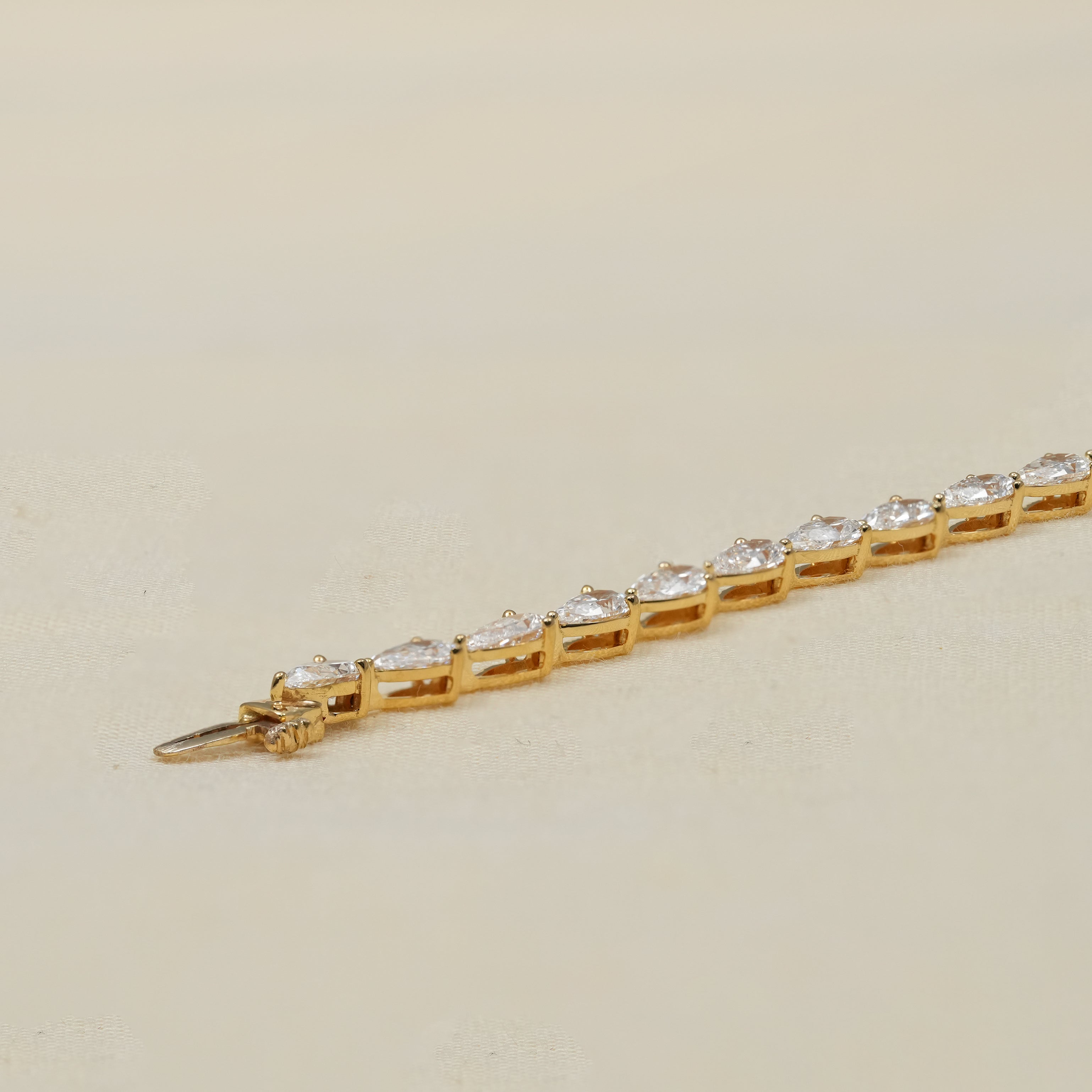 Fine jewelry pear lab grown diamond bracelet with secure clasp
