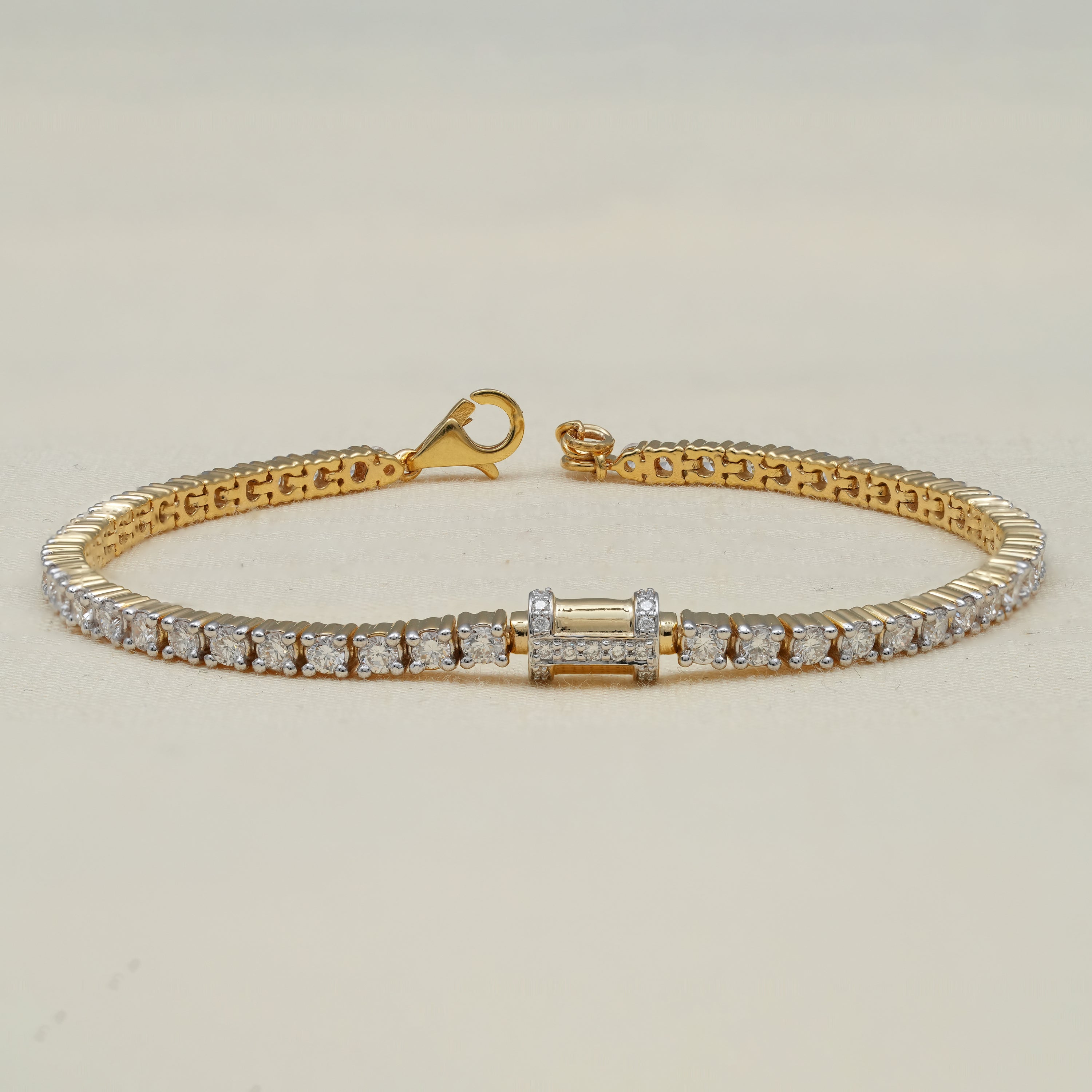 Refined lab grown diamond bracelet with brilliant continuous sparkle