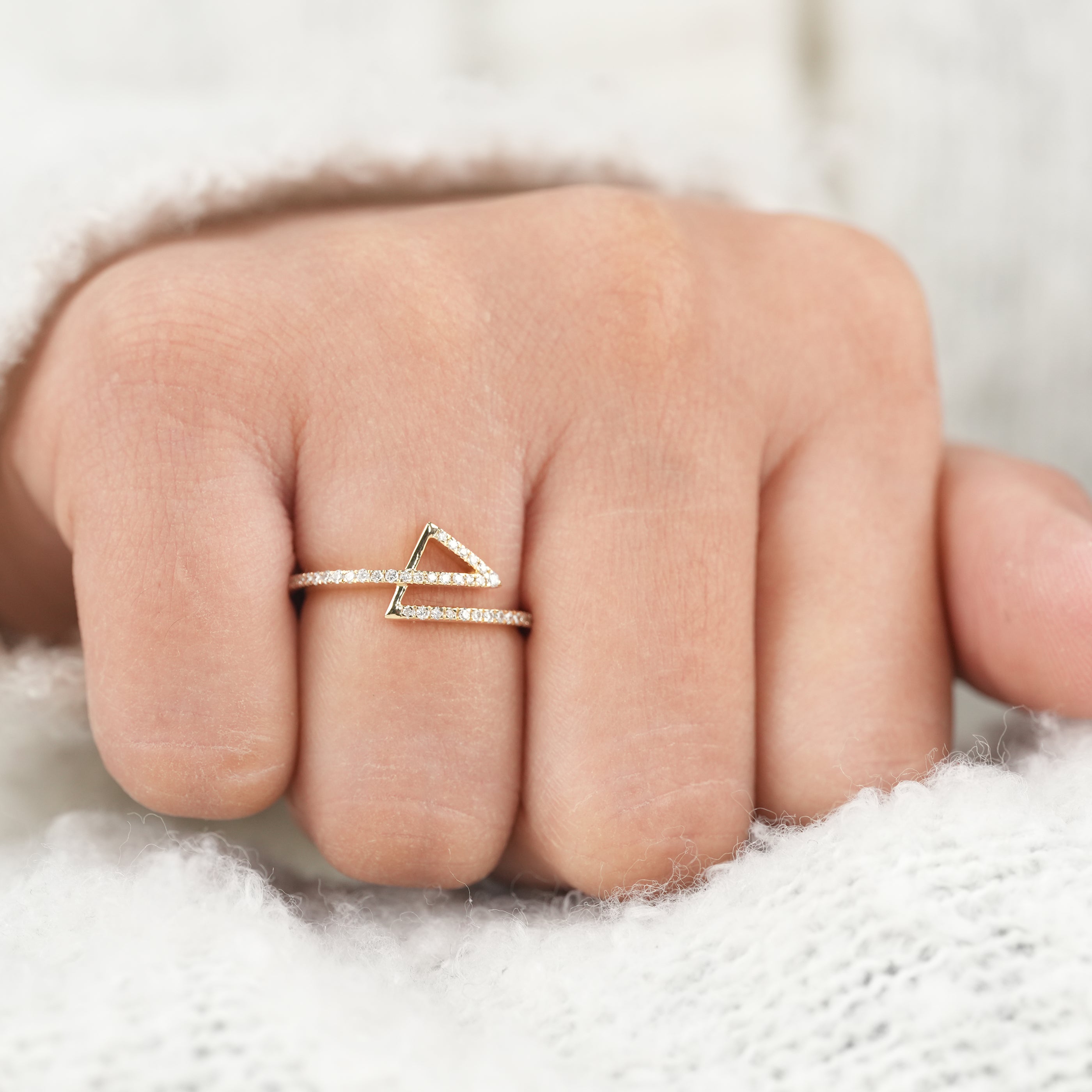 Triangle Lab Diamond Wedding Ring with Pavé Band