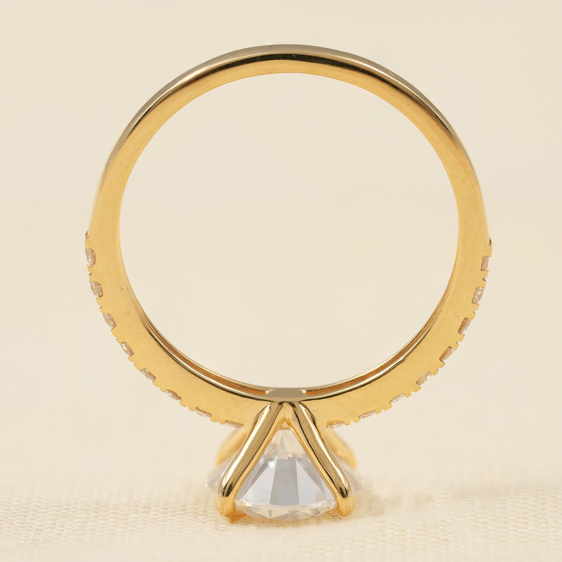 Classic Round Lab Diamond Solitaire Ring with Pavé Band