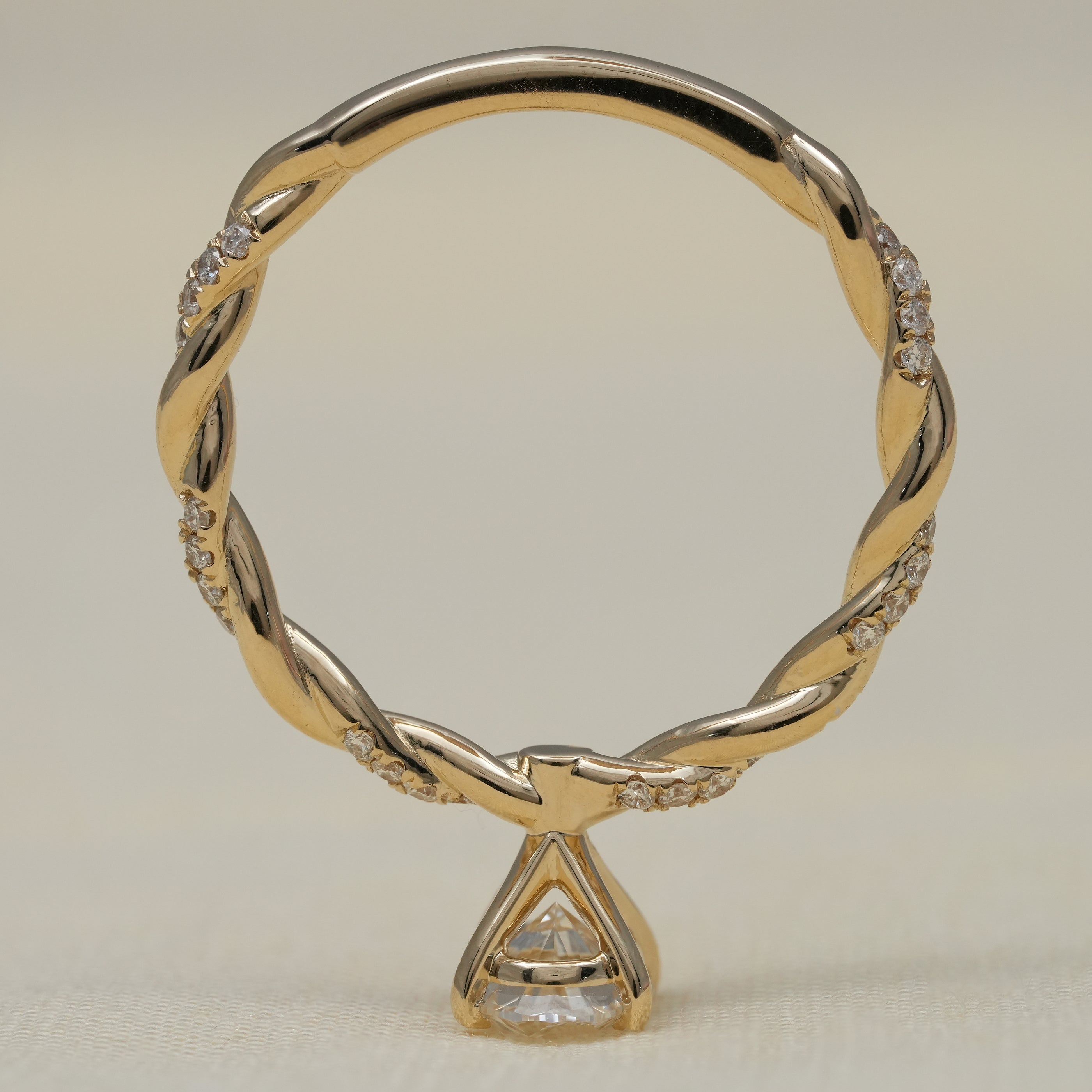 Oval Cut Diamond Solitaire Engagement Ring with Rope Inspired Band
