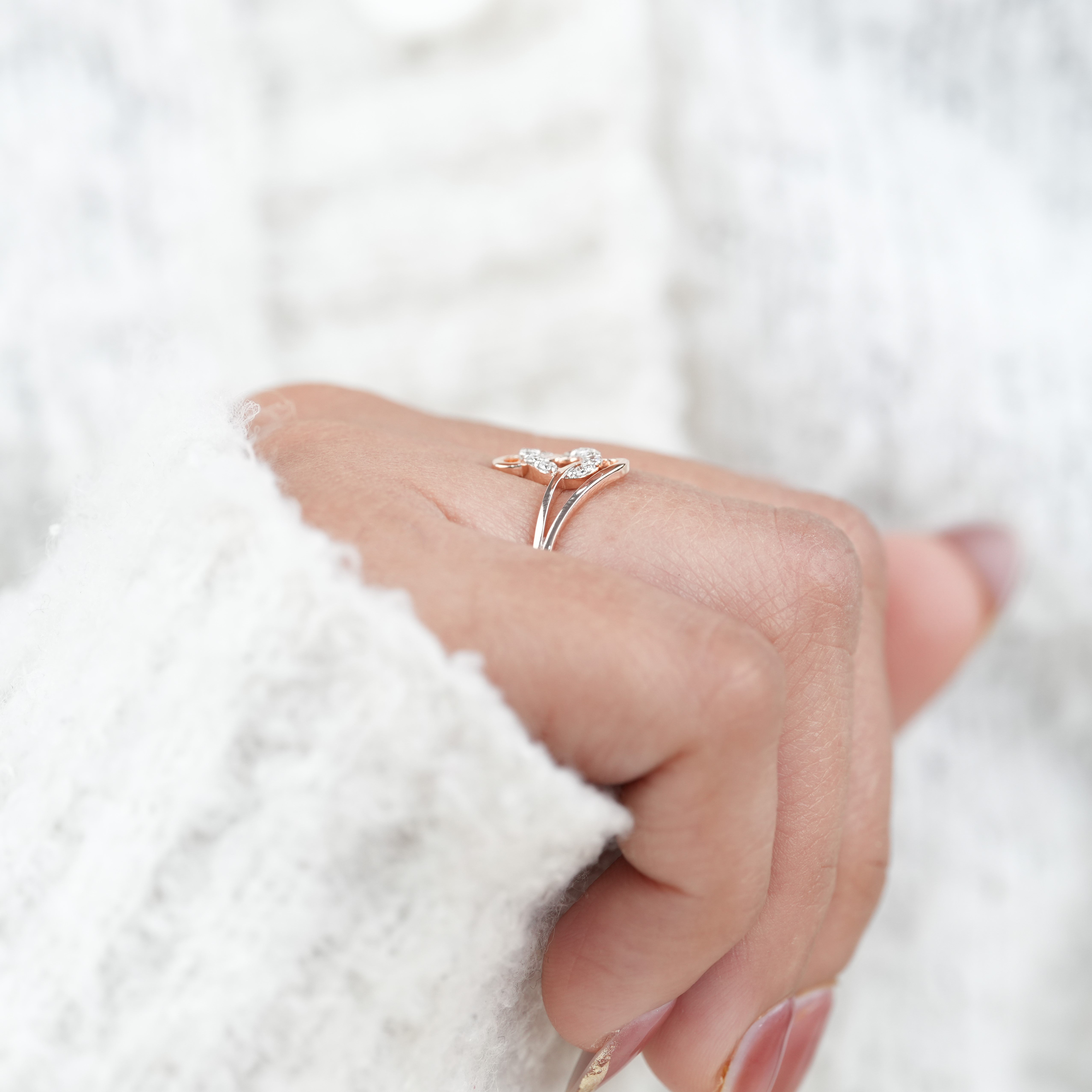 Luxury Abstract Loop Lab Diamond Minimalist Open Ring