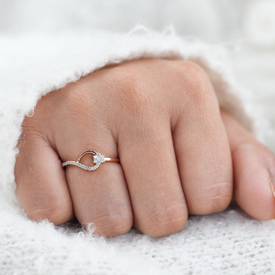 Floral Inspired Round Lab Diamond Wedding Ring