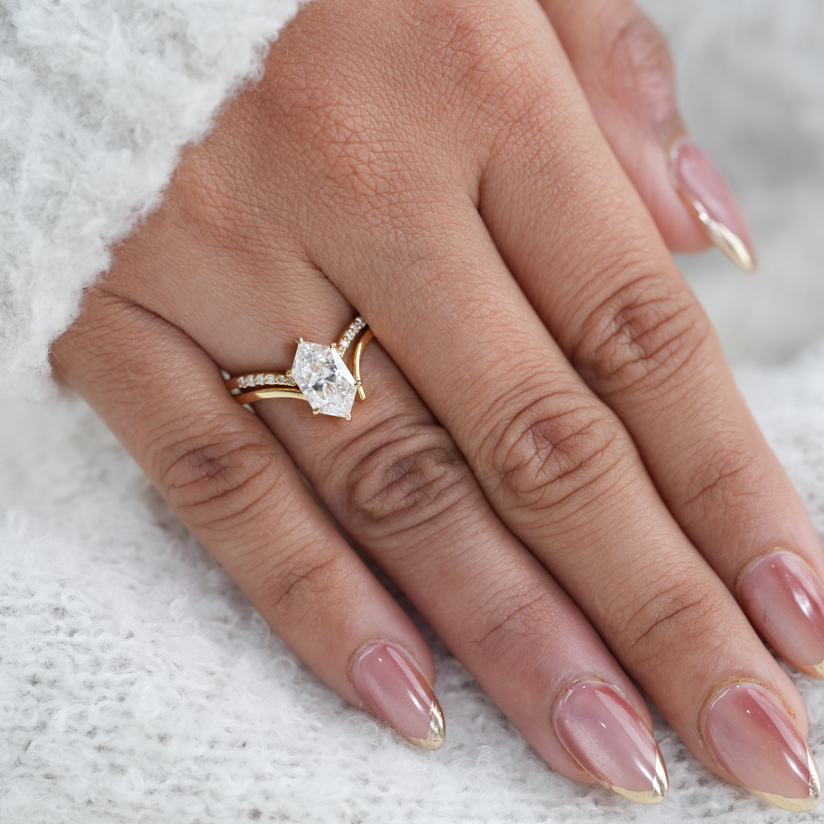 Luxury Hexagon Lab Diamond Solitaire with Curved Band Ring Set
