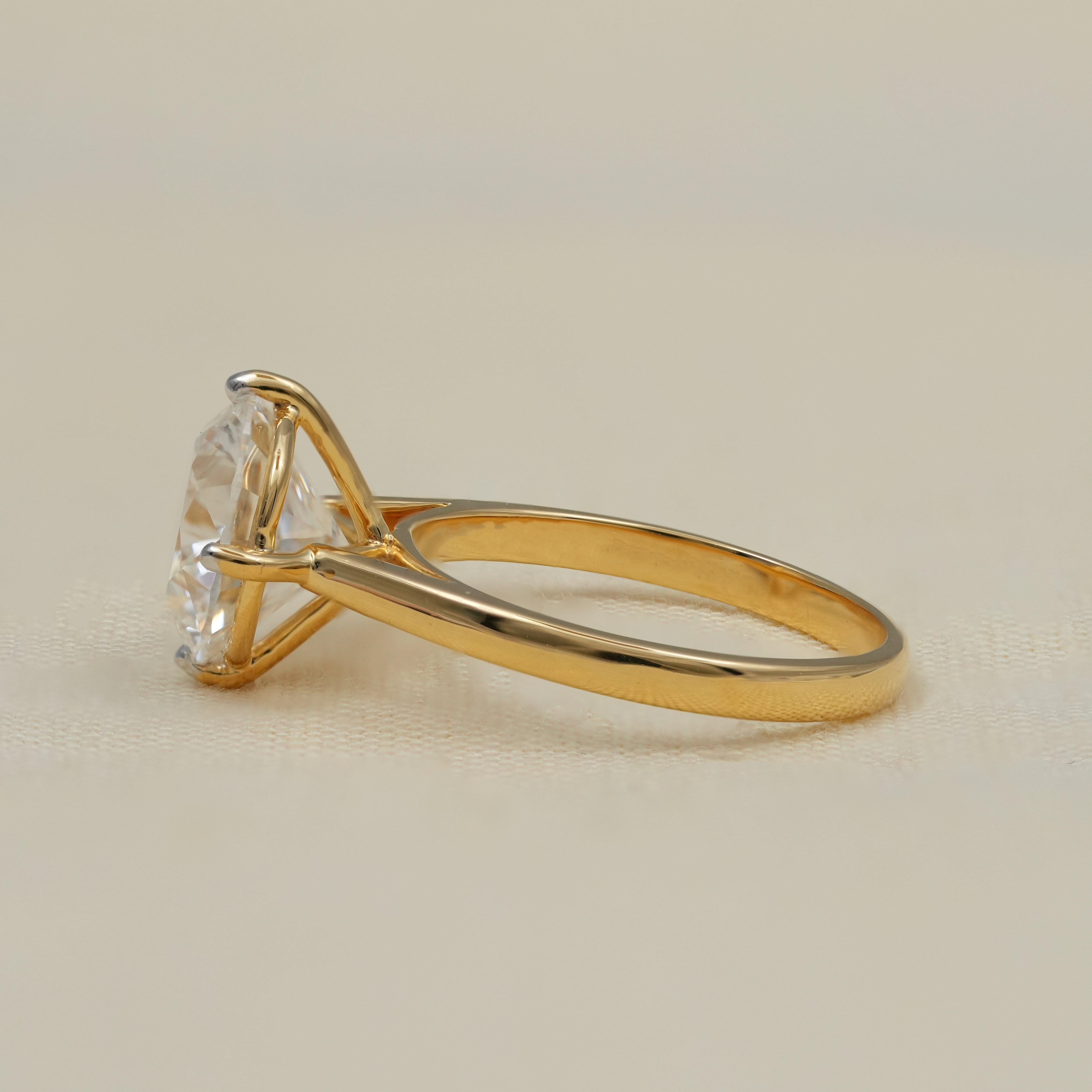 Round Lab Grown Diamond Solitaire Engagement Ring