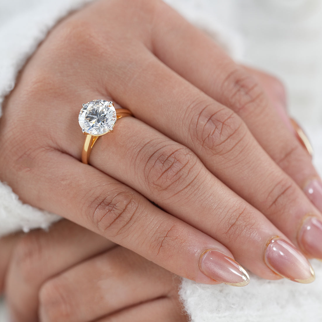 Round Lab Grown Diamond Solitaire Engagement Ring