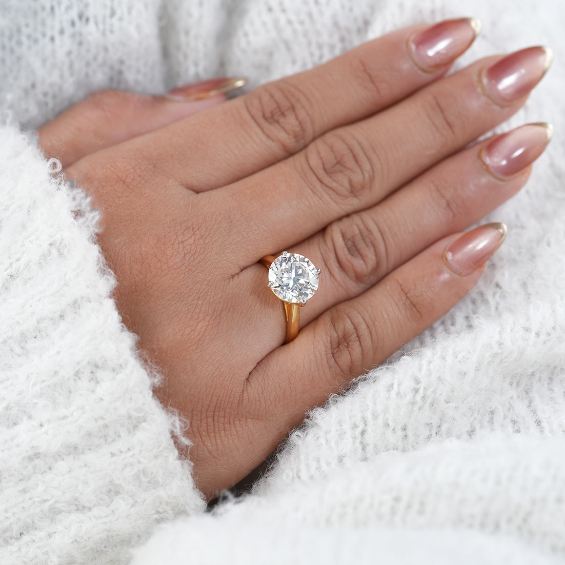 Round Lab Grown Diamond Solitaire Engagement Ring