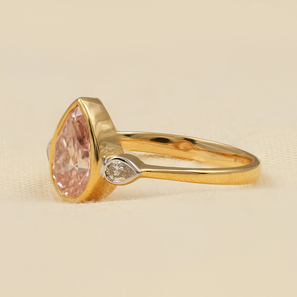 Yellow Gold Pear Diamond Engagement Ring with Curved Wedding Band