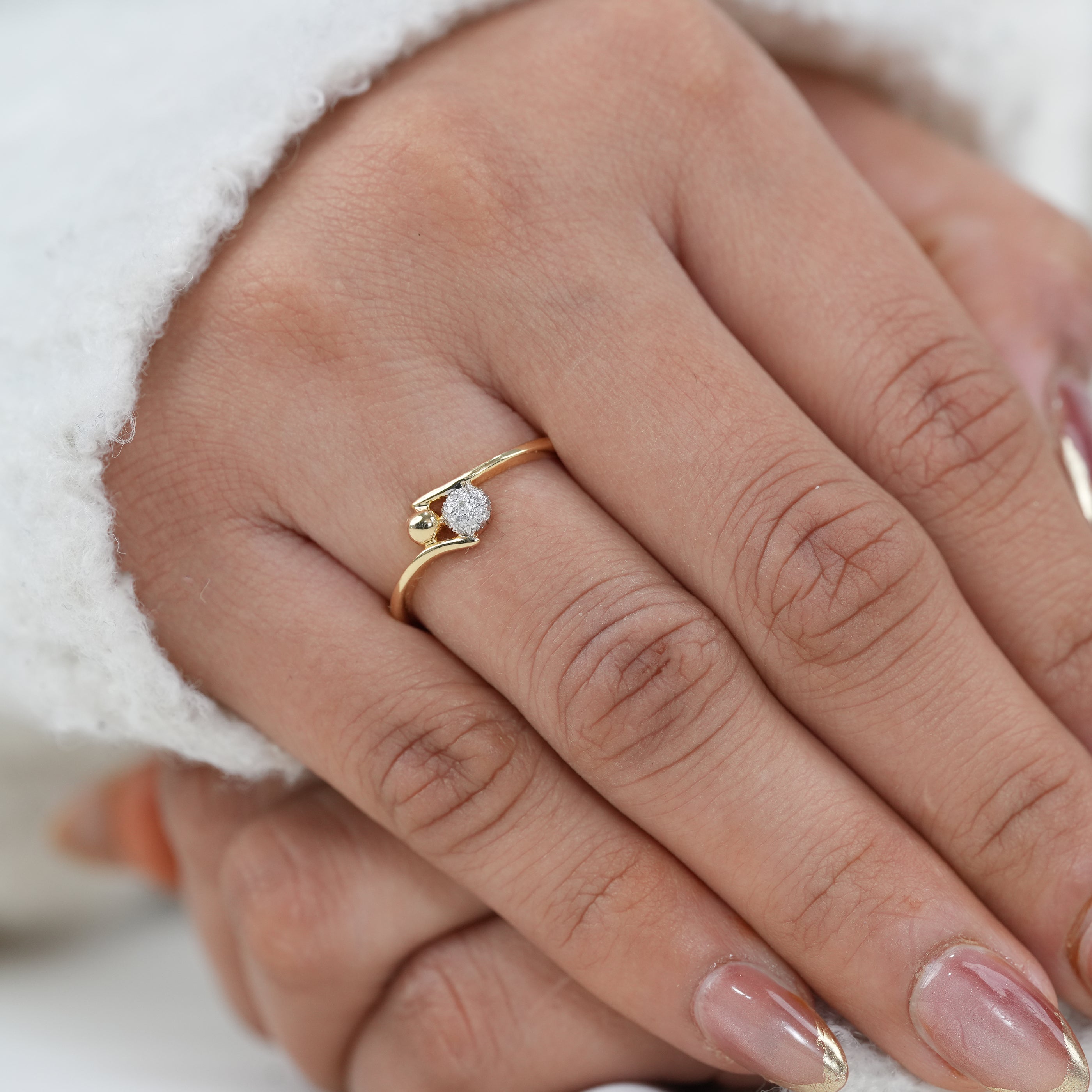 Minimalist Lab Diamond Modern Wedding Ring