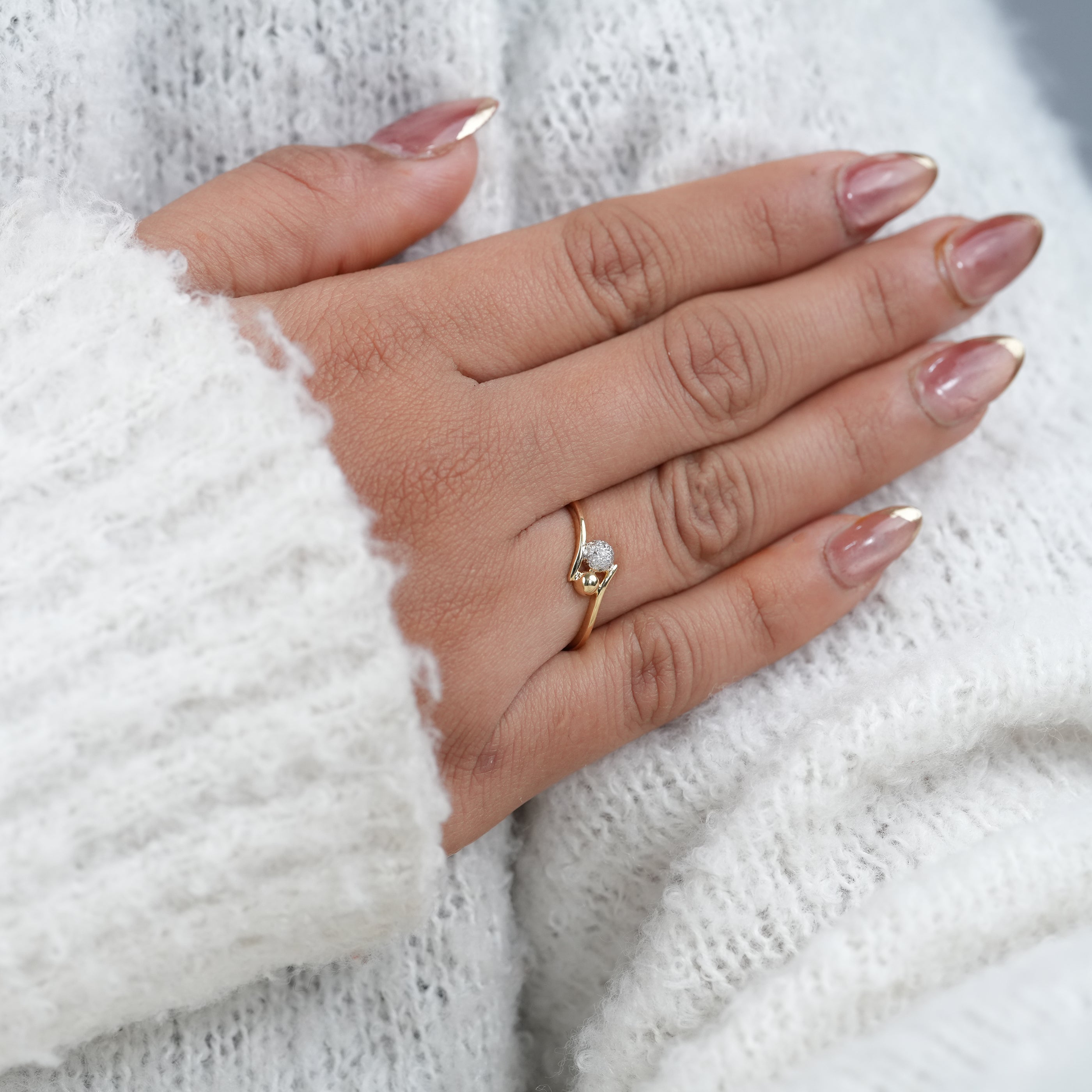 Minimalist Lab Diamond Modern Wedding Ring