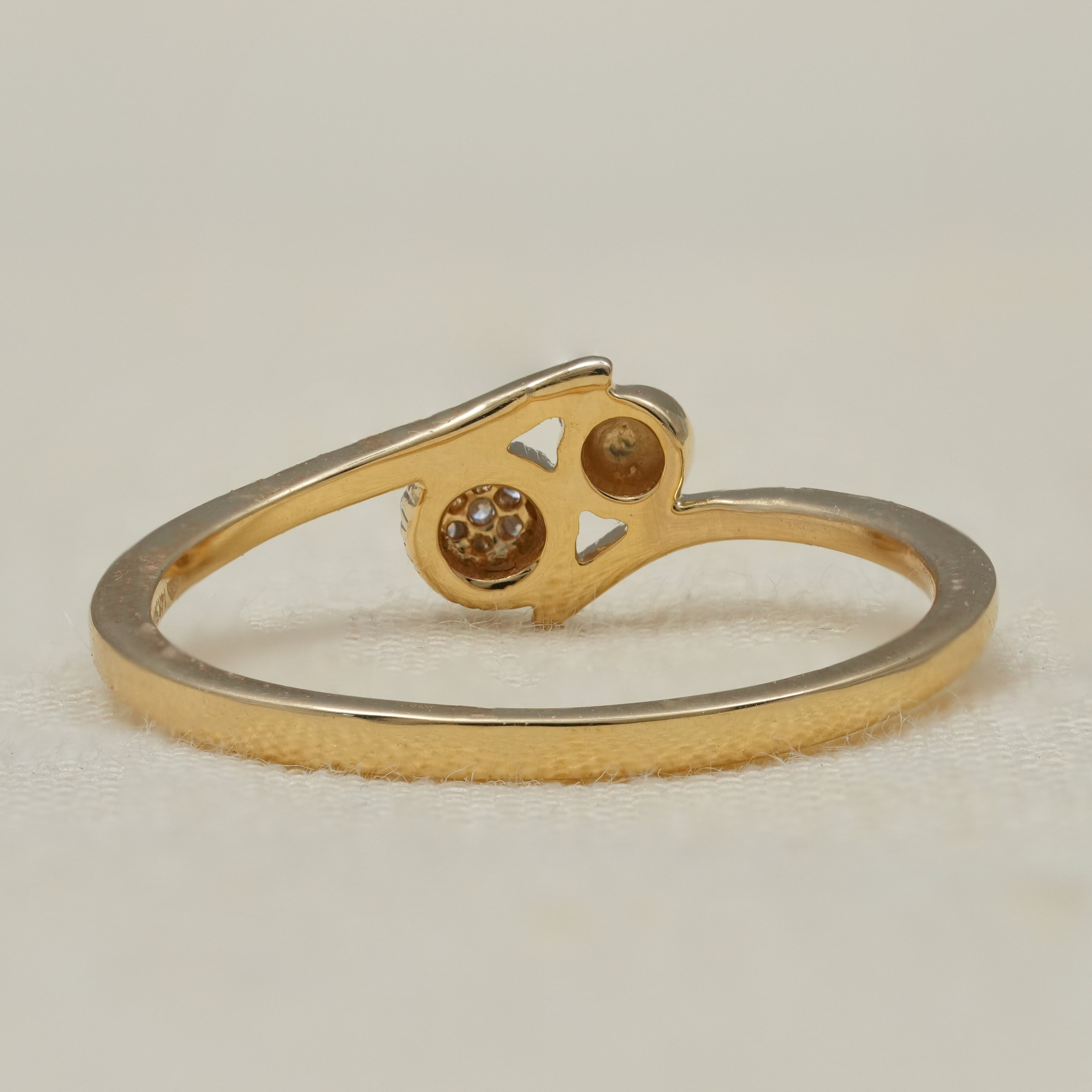 Minimalist Lab Diamond Modern Wedding Ring