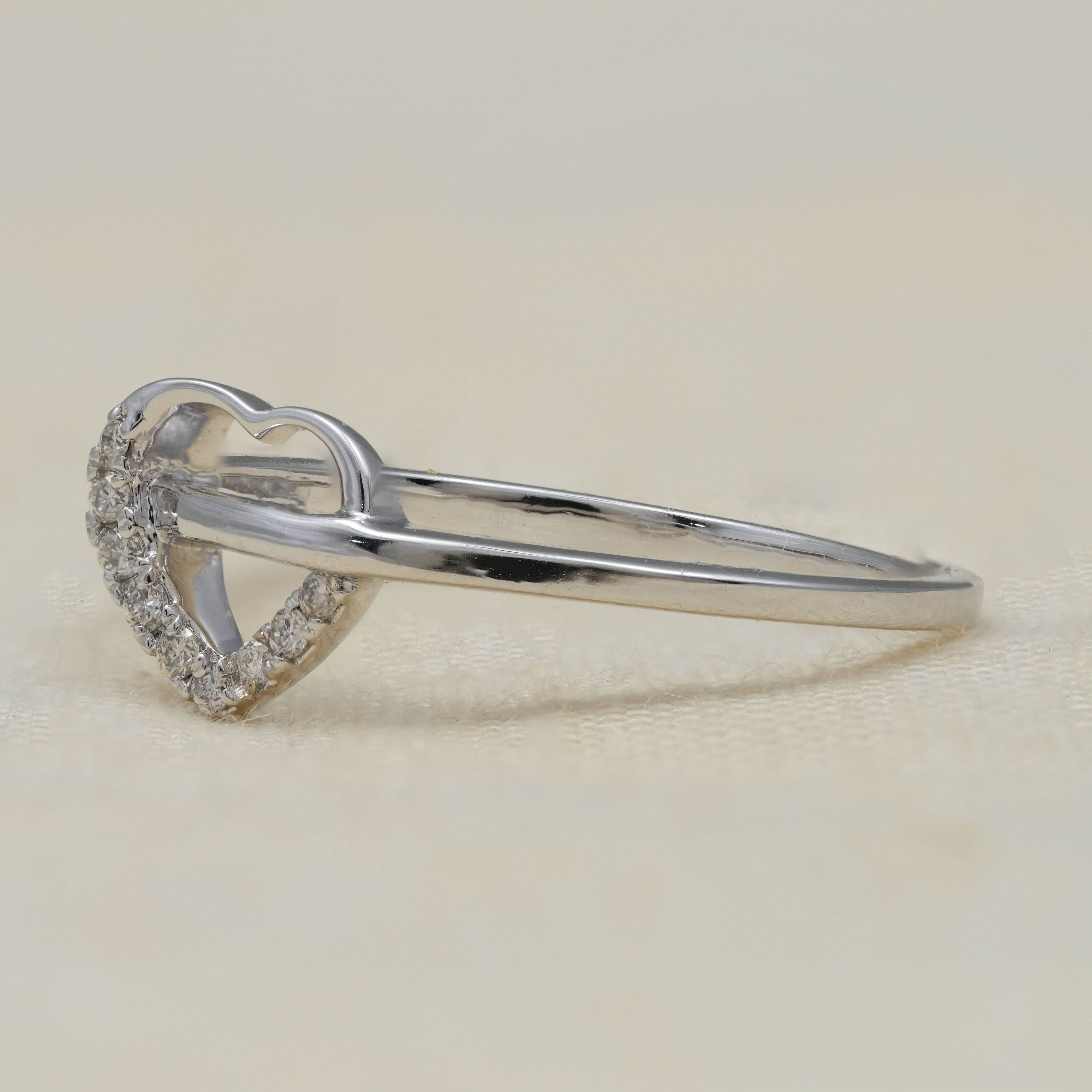 Minimalist Heart Shaped Lab Diamond Anniversary Ring